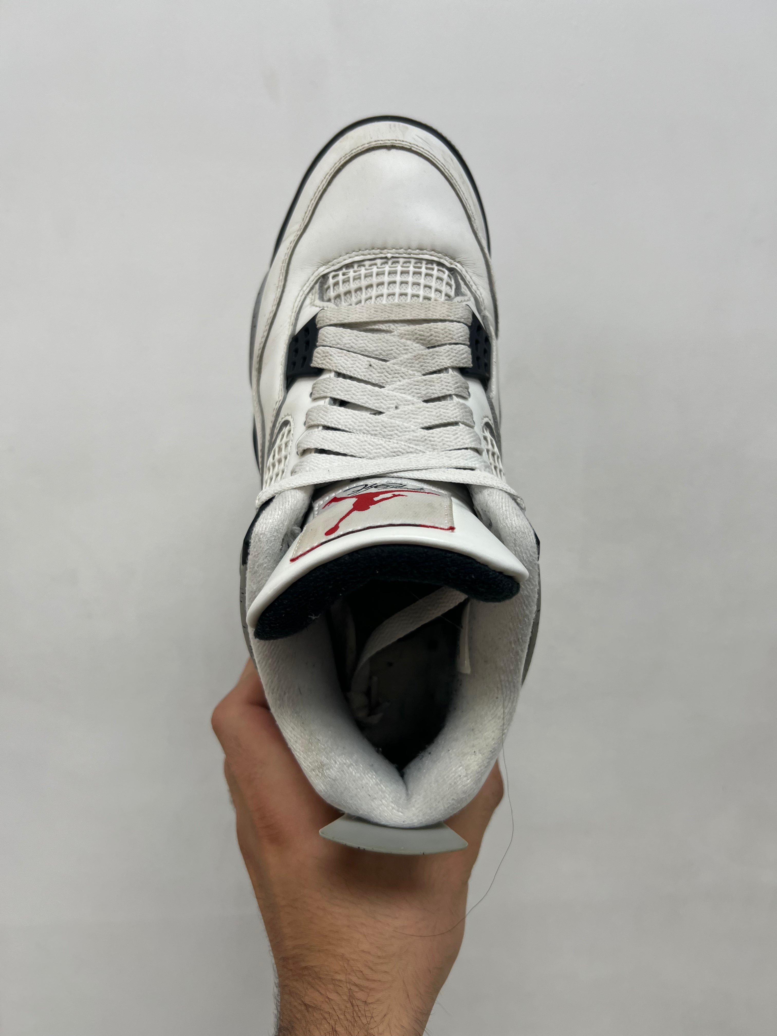 Jordan 4 White Cement (No Insoles) Sneakers