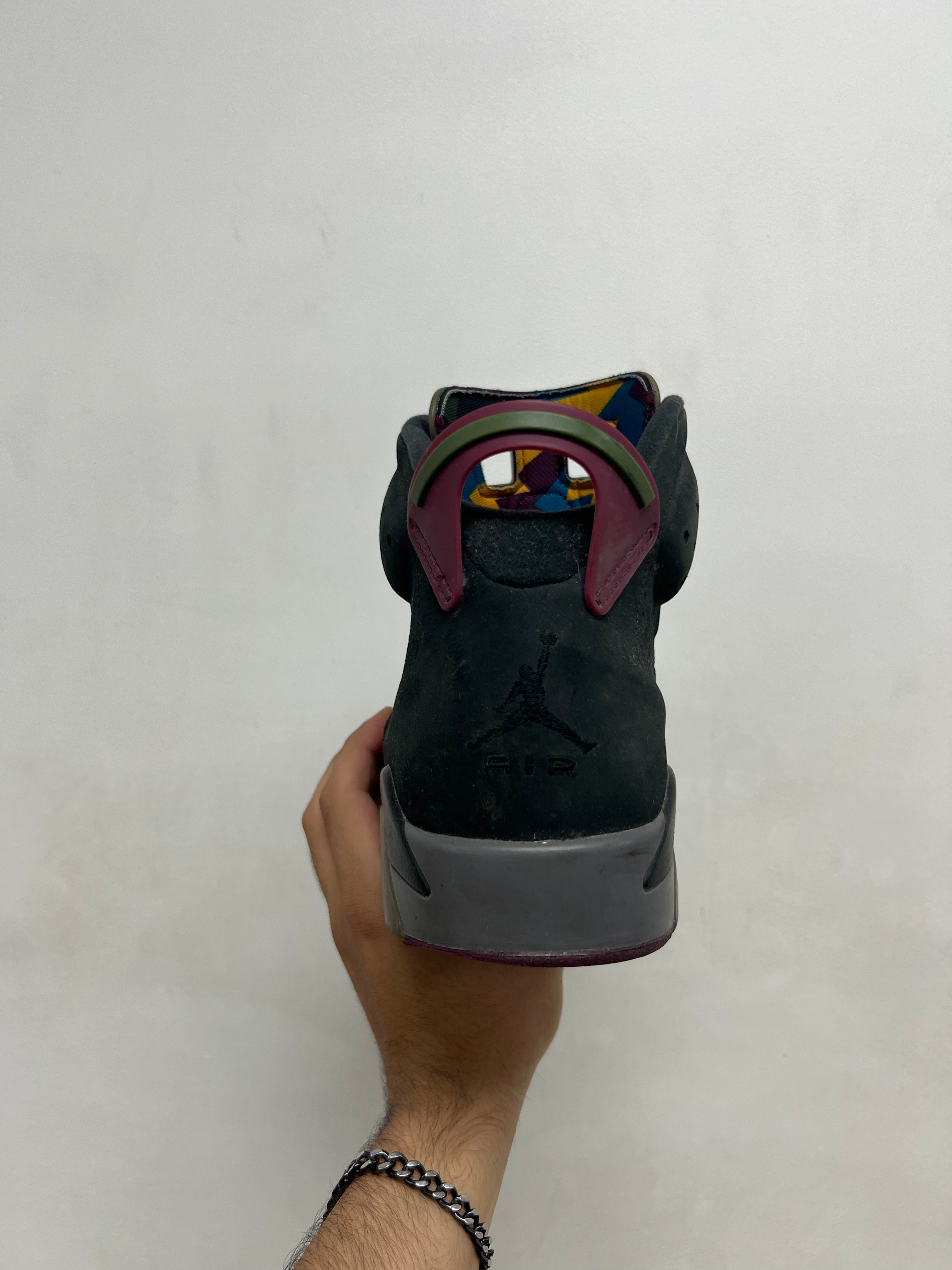 Jordan 6 Bordeaux Sneakers