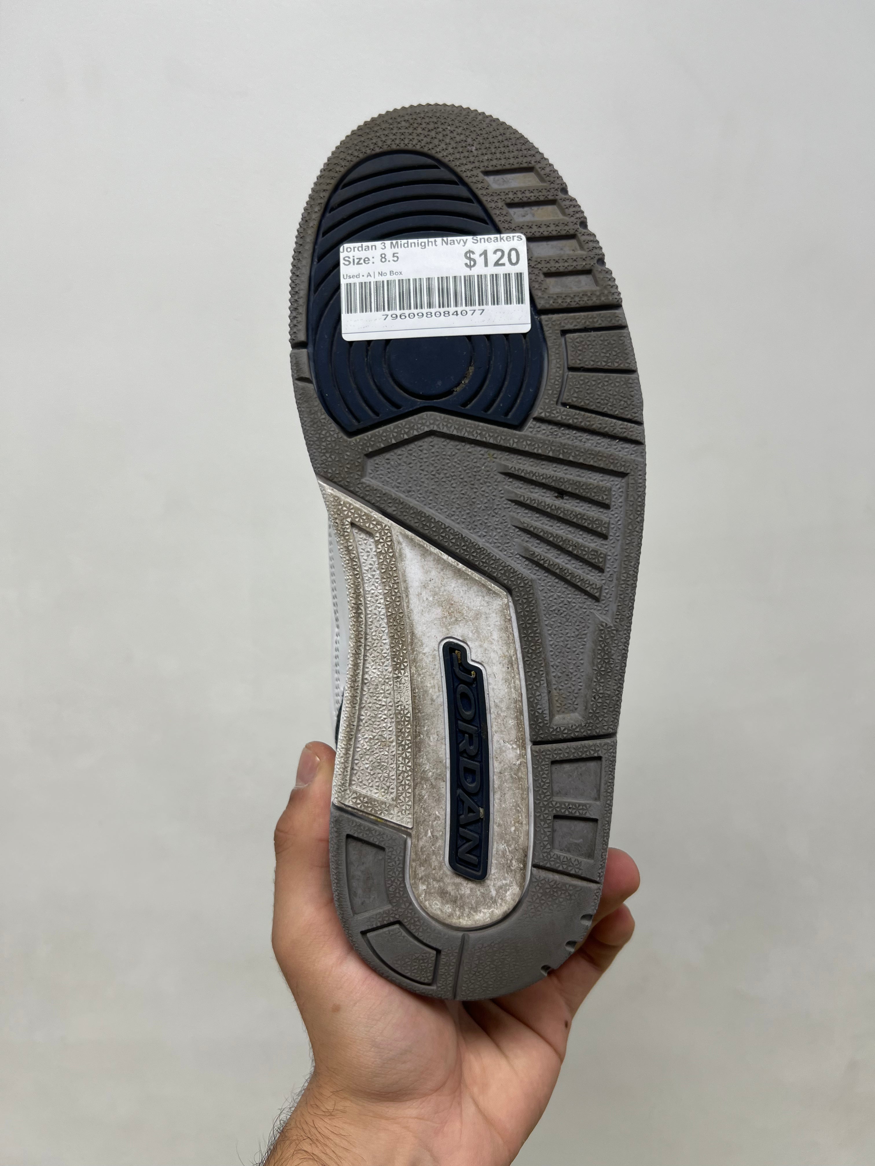 Jordan 3 Midnight Navy Sneakers