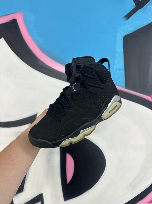 Nike Jordan 6 Chrome Shoe