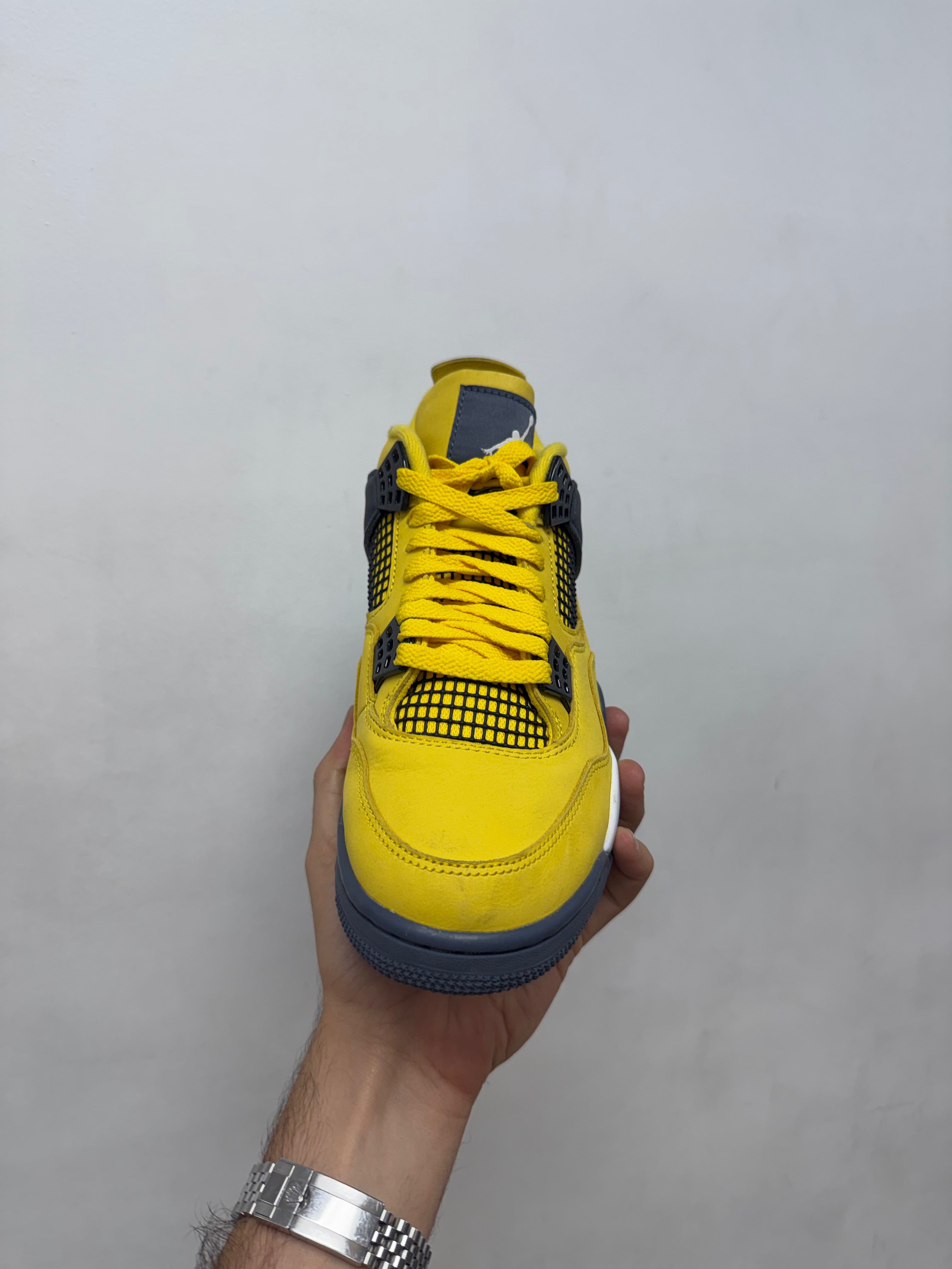 Jordan 4 Lightning Sneakers
