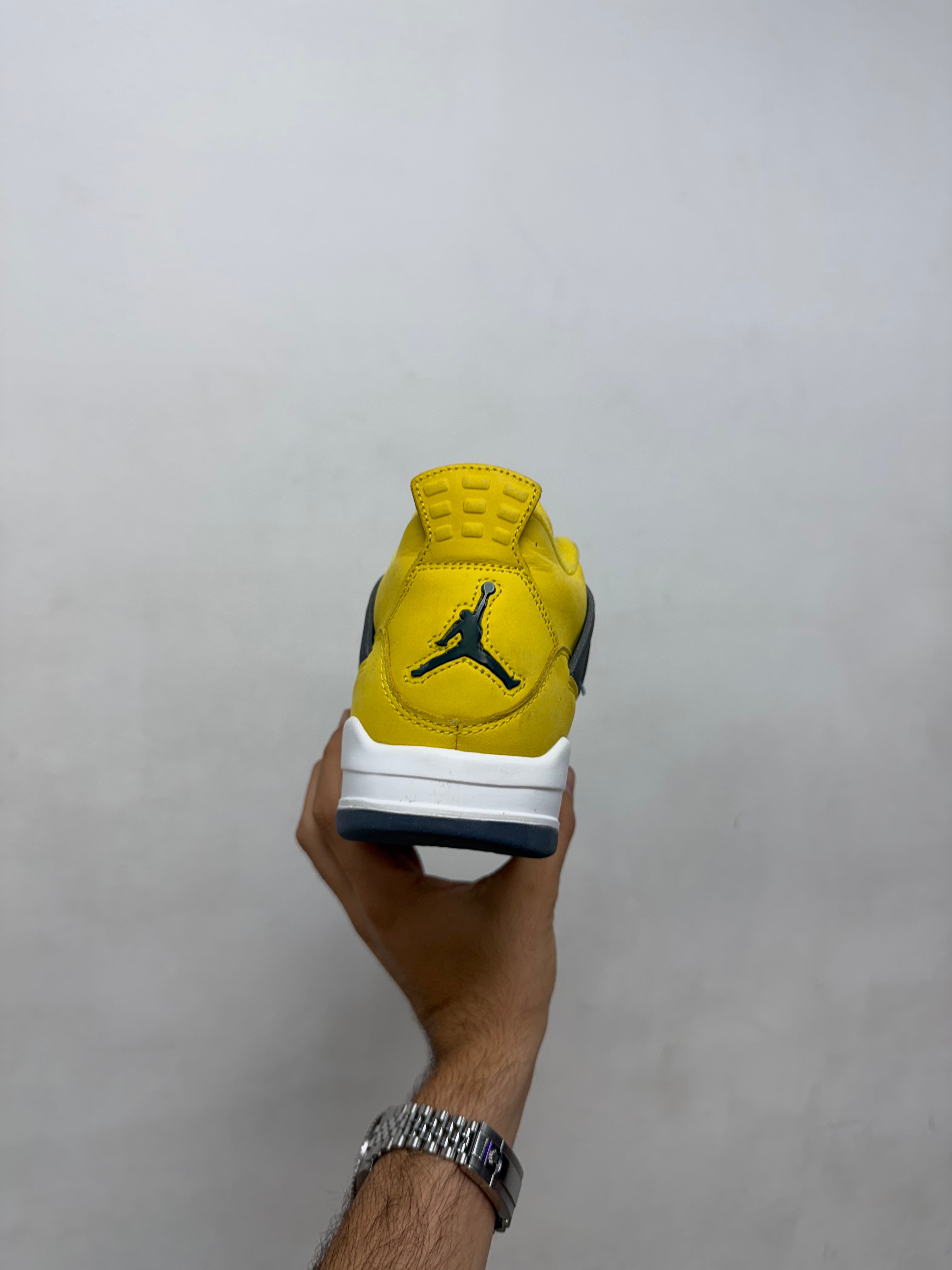 Jordan 4 Lightning Sneakers