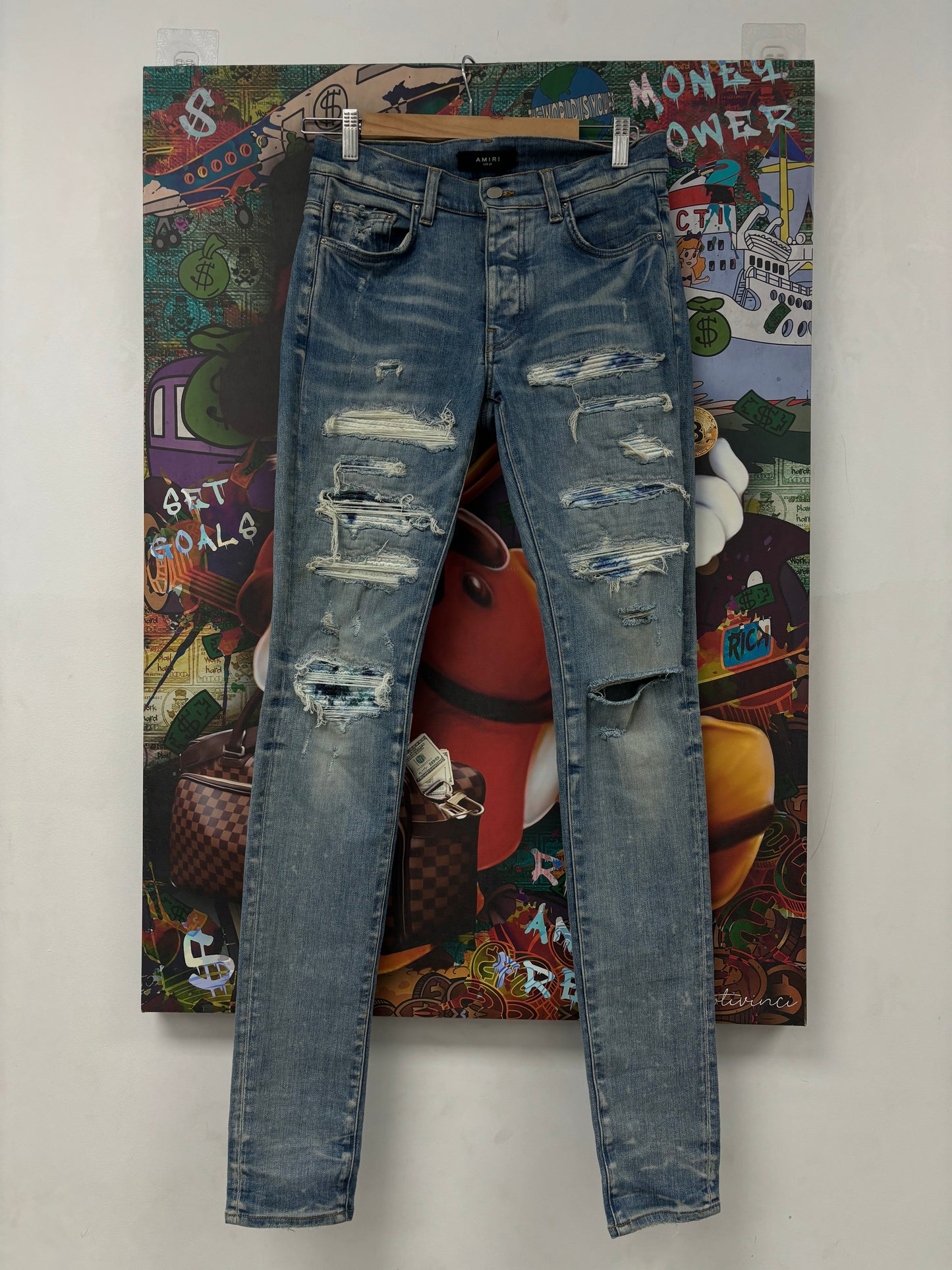 Amiri Blue Tye Dye Thrasher Jeans Used 29 N/A