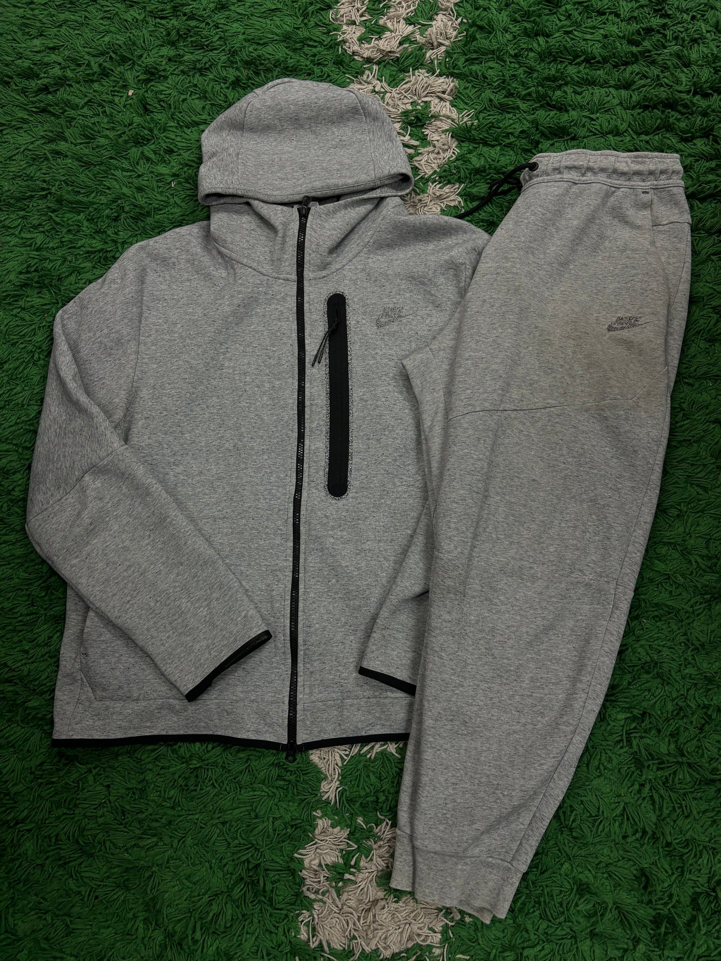 Nike Tech Sweatsuit Grey Next Nature Used Large N/A