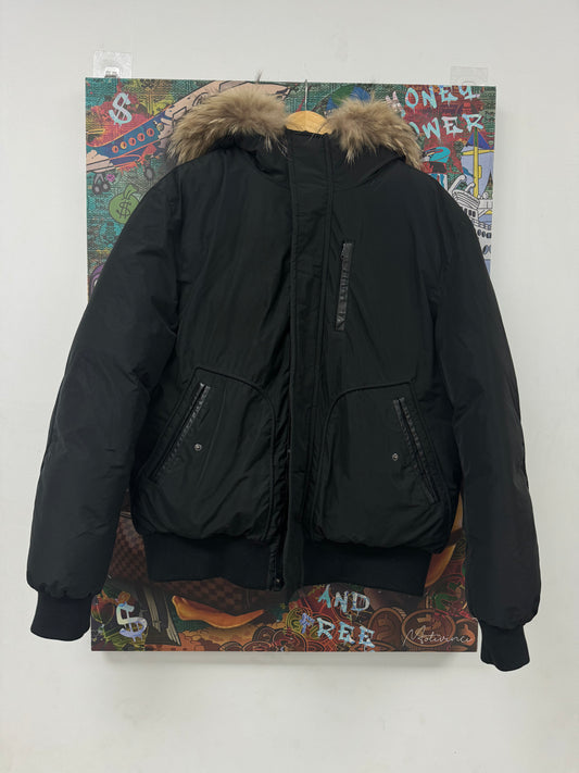 Mackage Jacket Balck Fur Used 46 (Medium) N/A