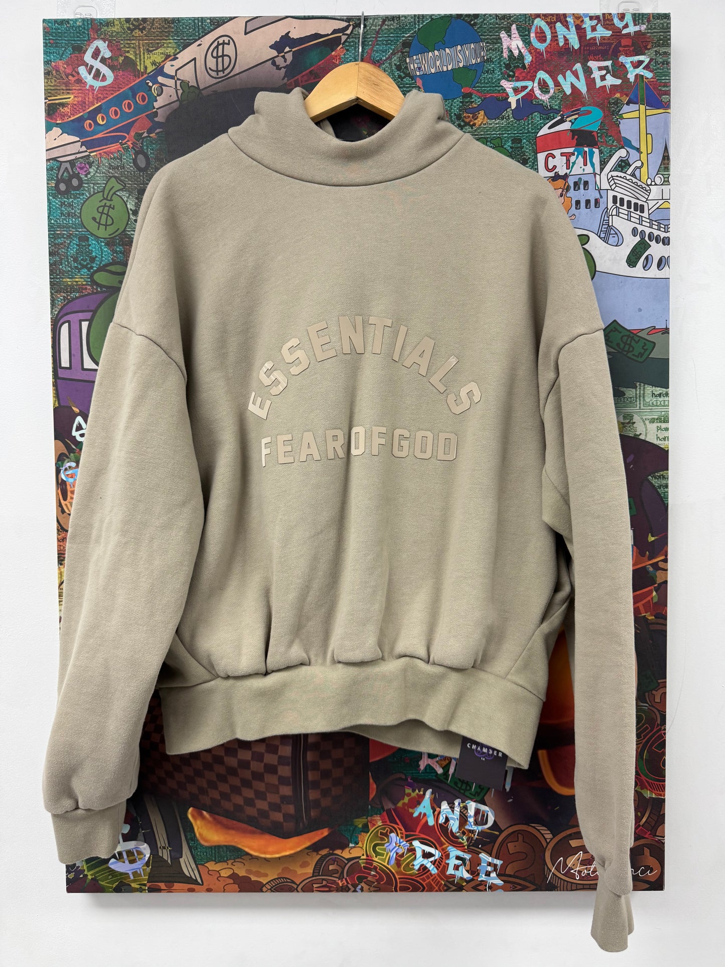 Essentials Hoodie Moss Used Medium N/A