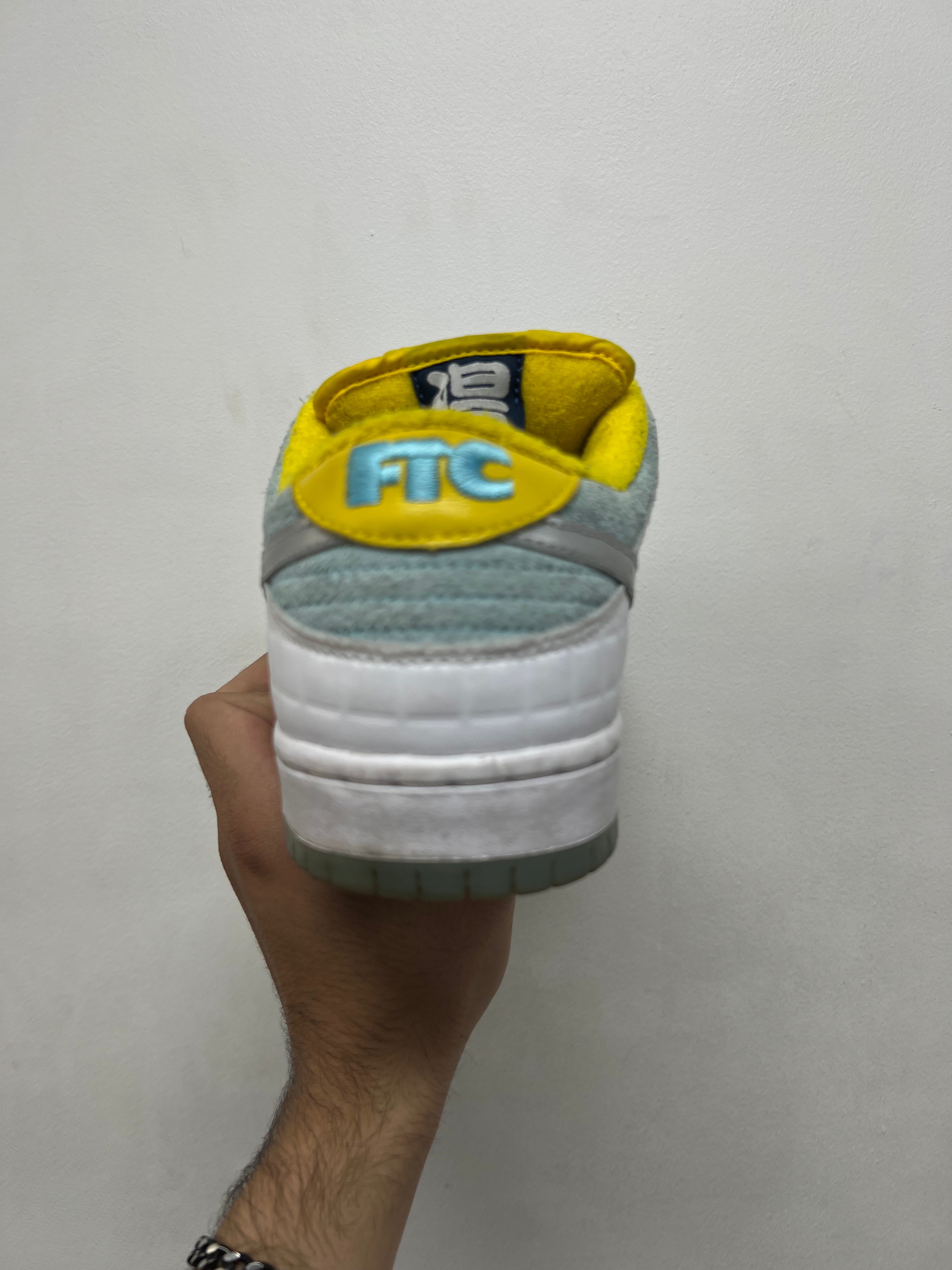 Nike SB Dunk Low FTC Lagoon Sneakers