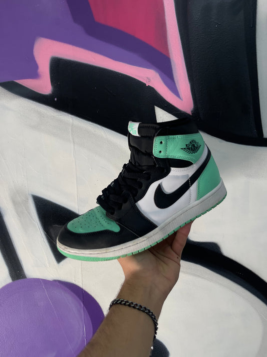 Jordan 1 Green Glow Sneakers
