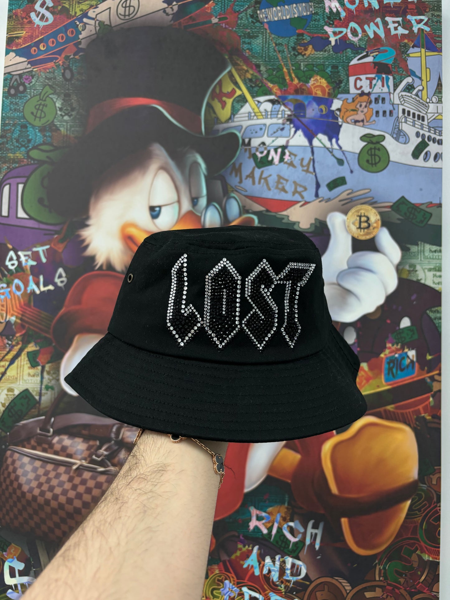Lost Bucket Hat Black