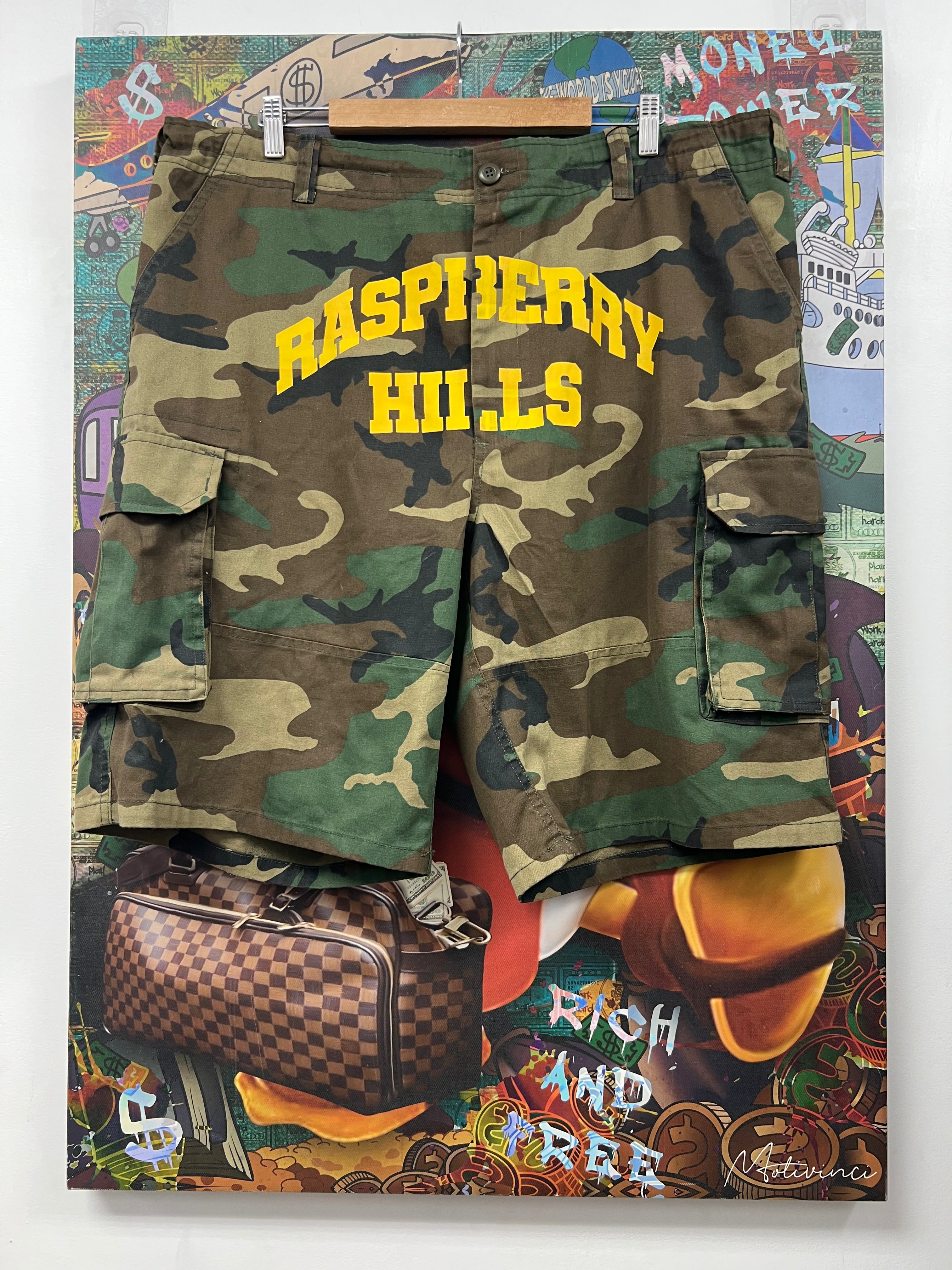 GV Gallery Camo Raspberry Hills Shorts