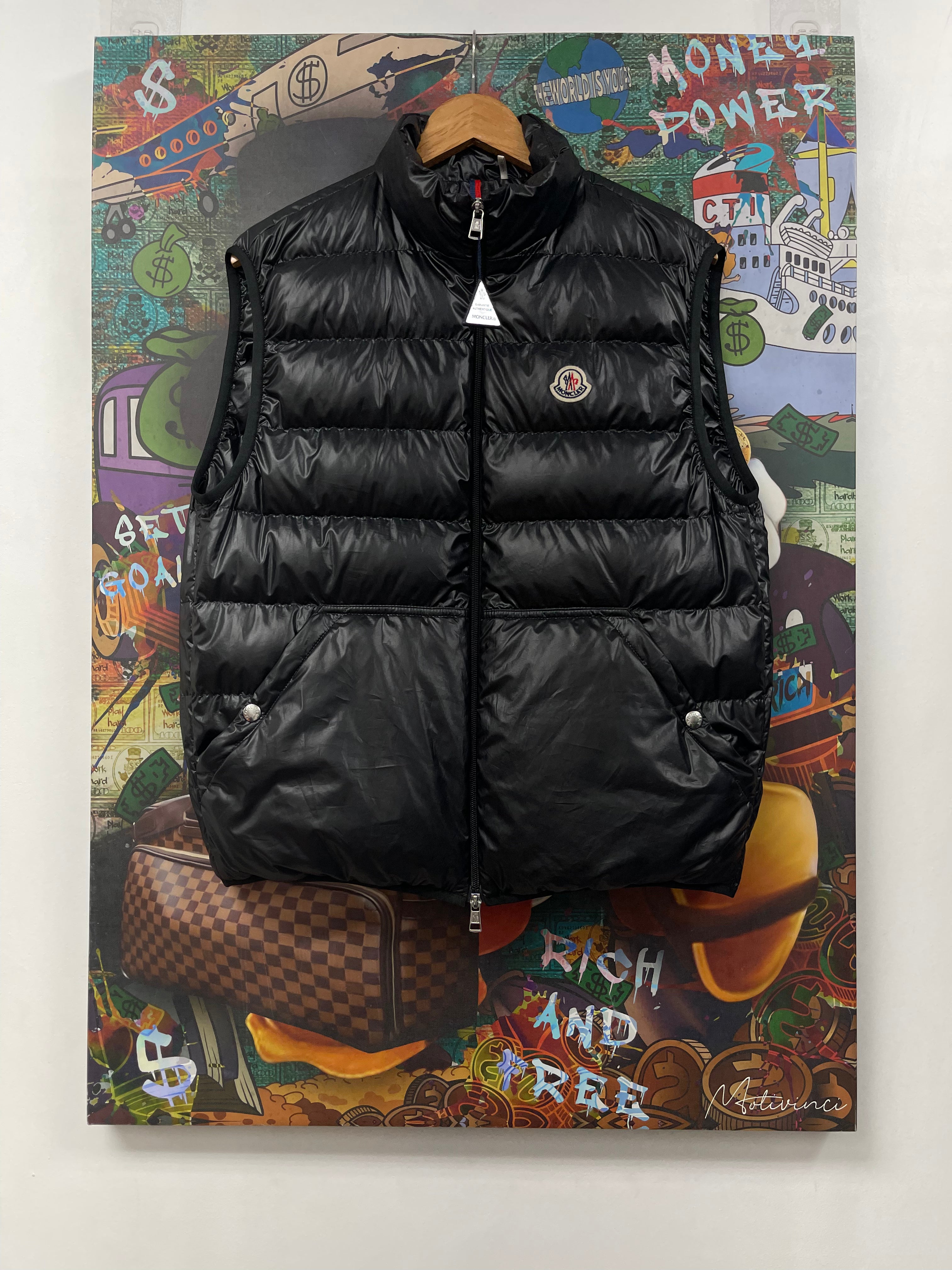 Moncler Black Aube Gilet Puffer Vest