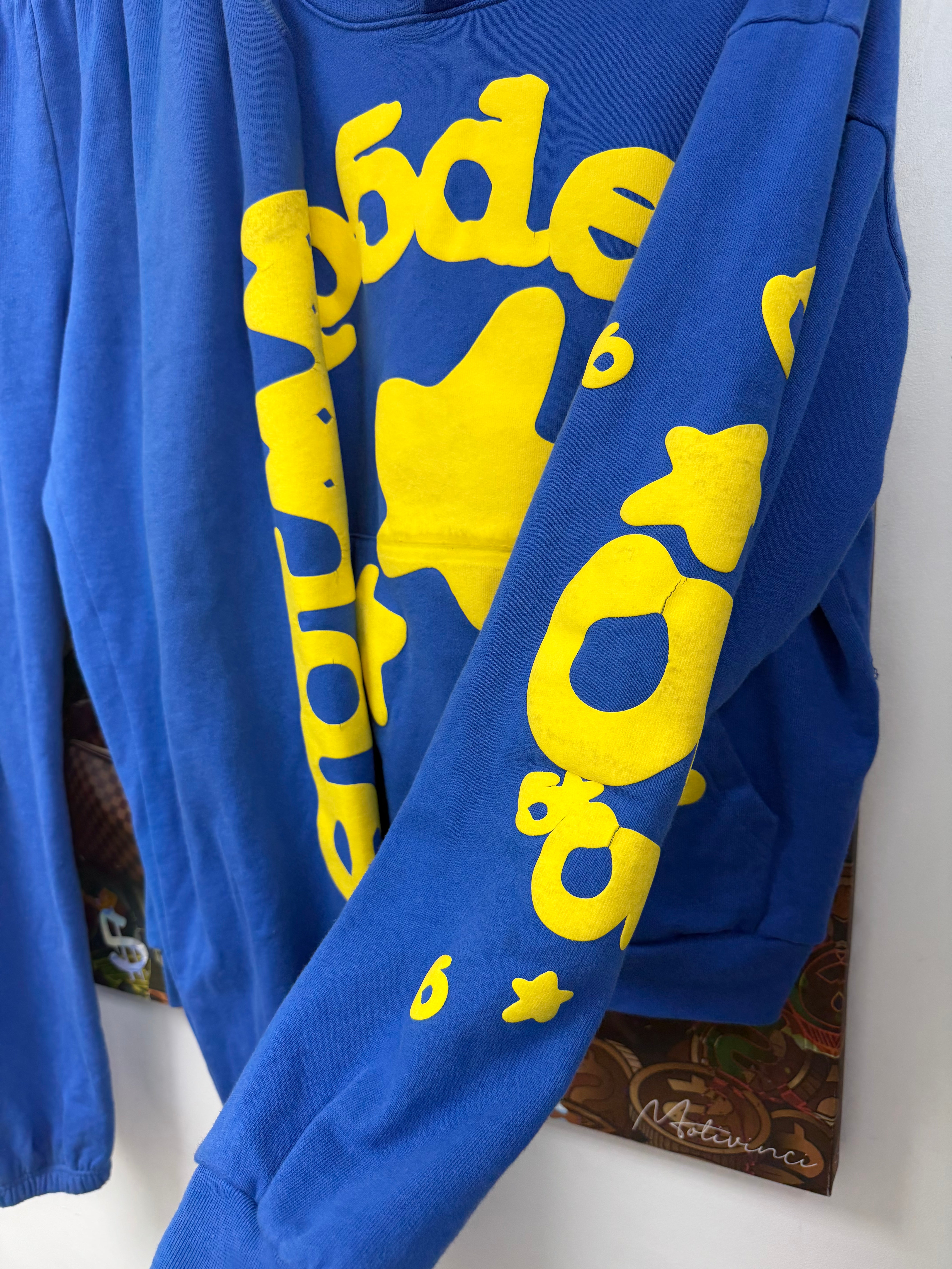 Sp5der Blue Yellow Beluga Sweatsuit
