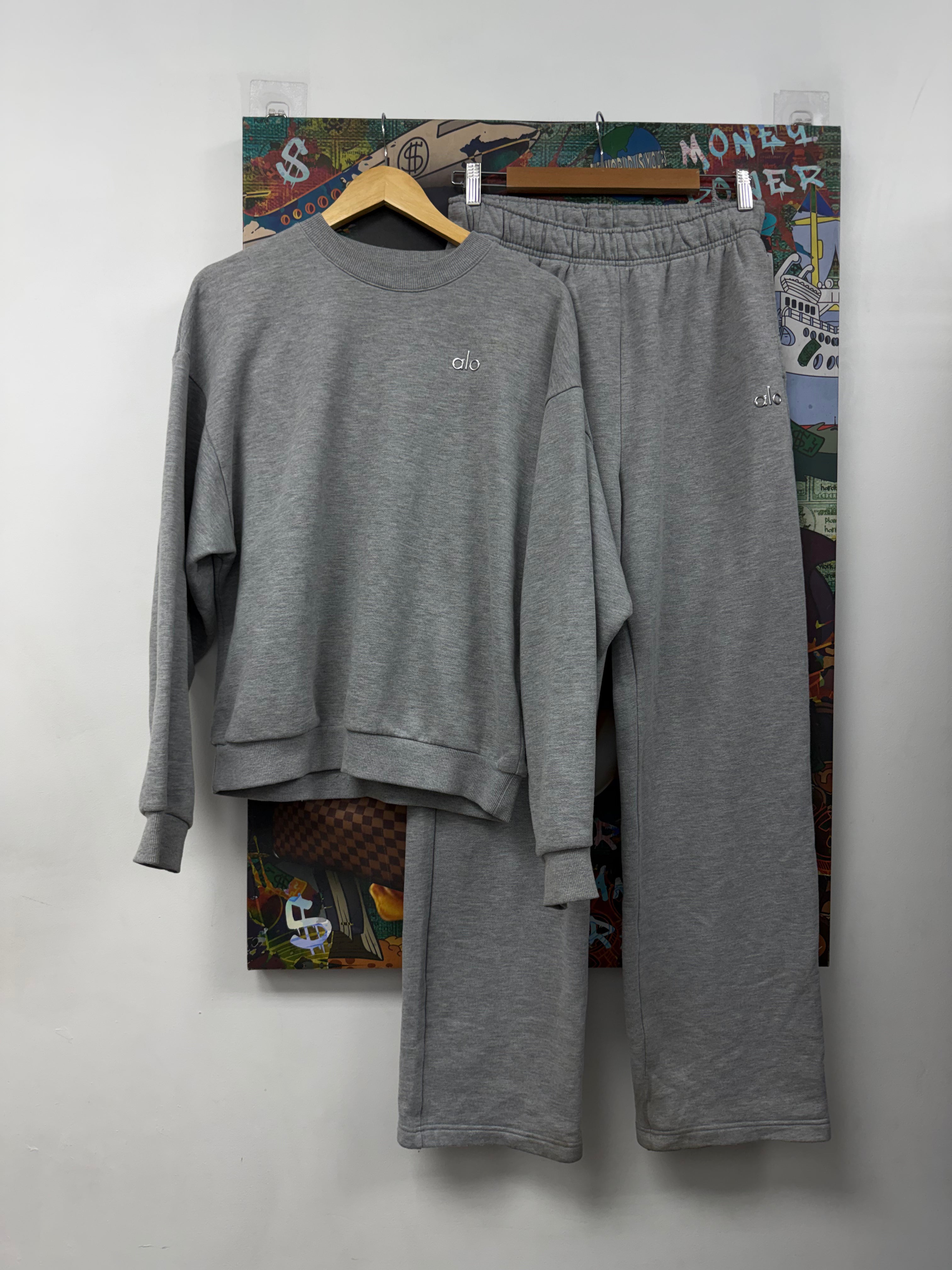 ALO Grey Accolade Crewneck Sweatsuit