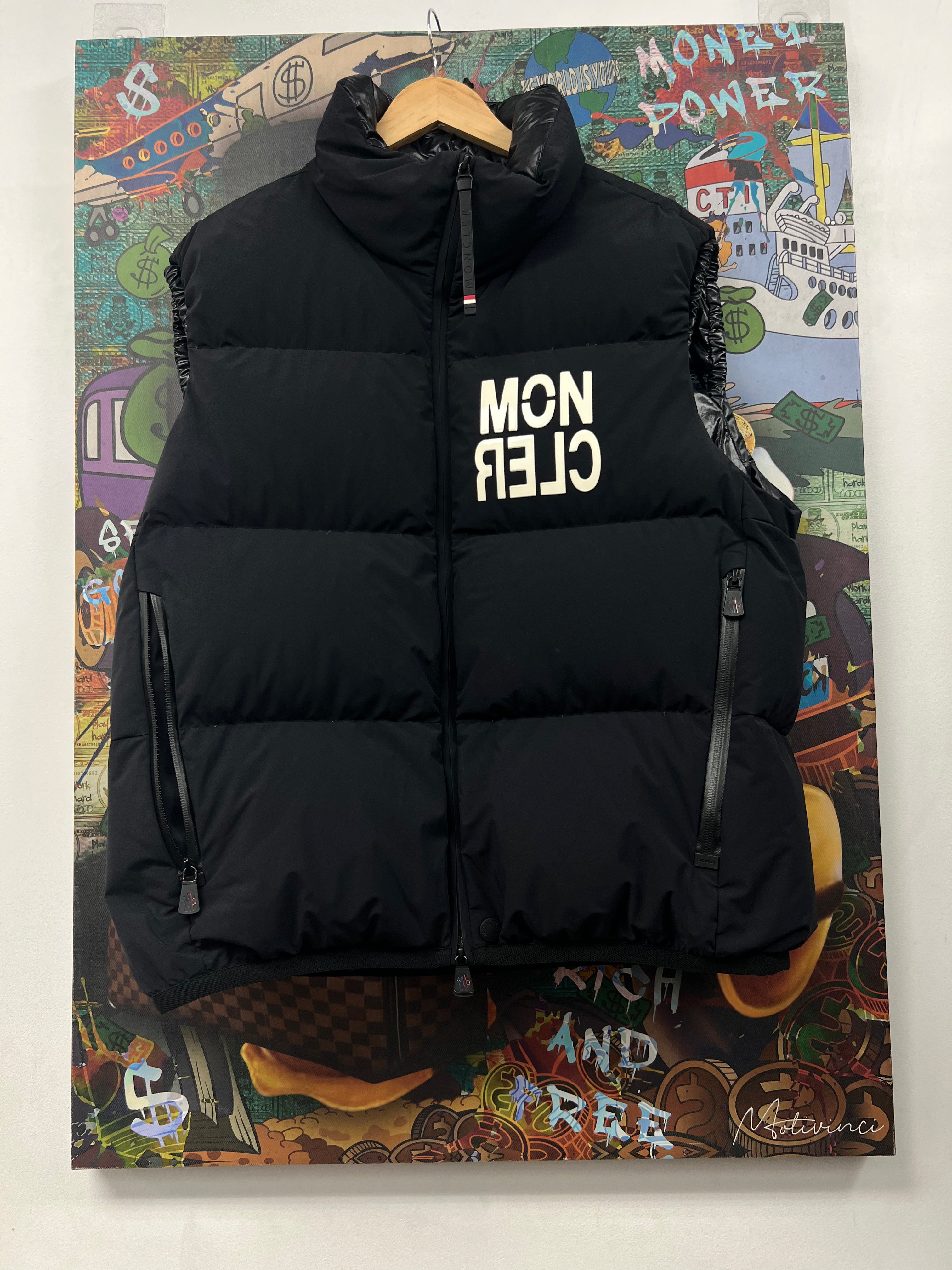Moncler Nantaux Puffer Vest