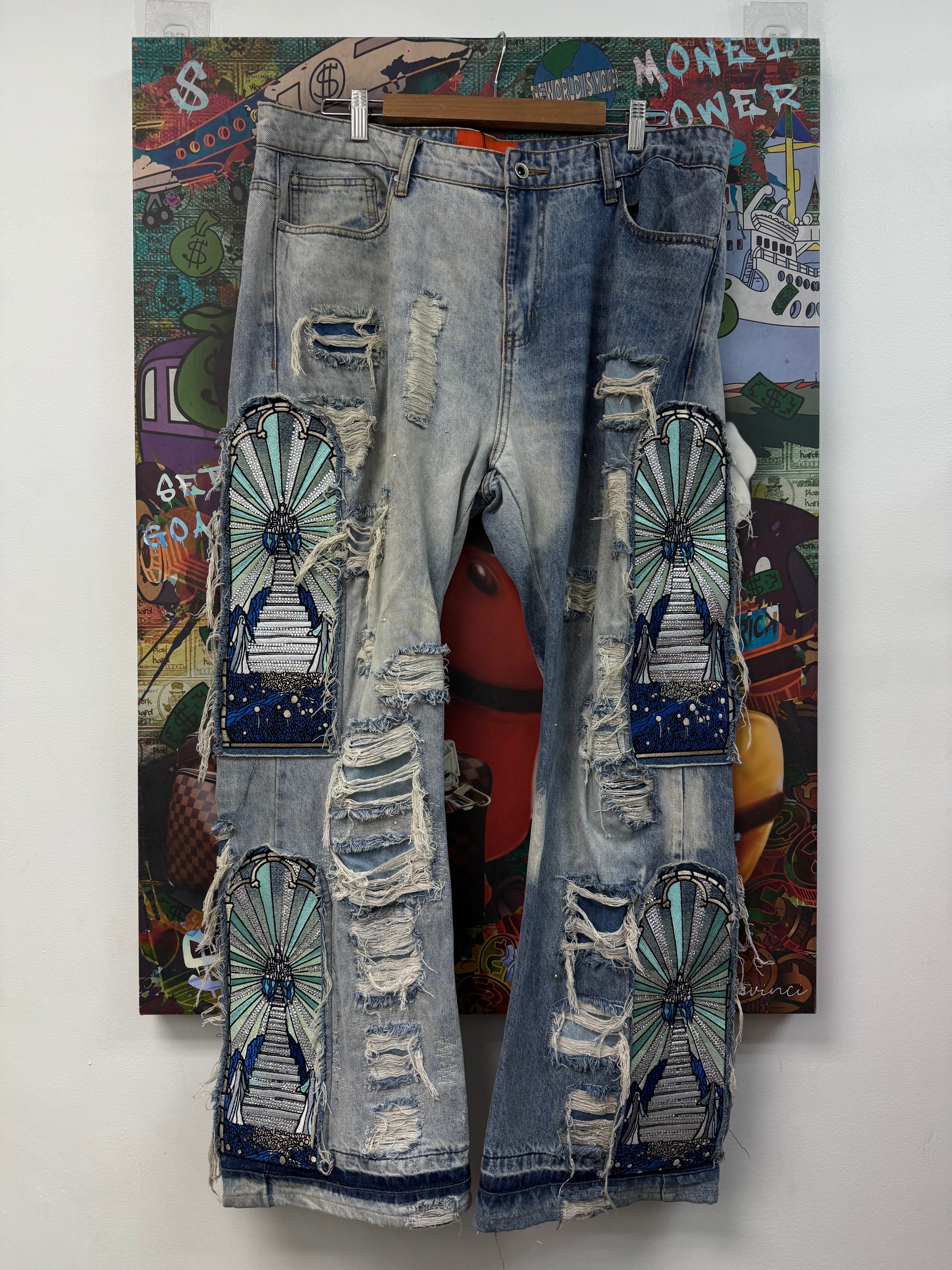 Who Decides War Light Wash Final Destination Jeans