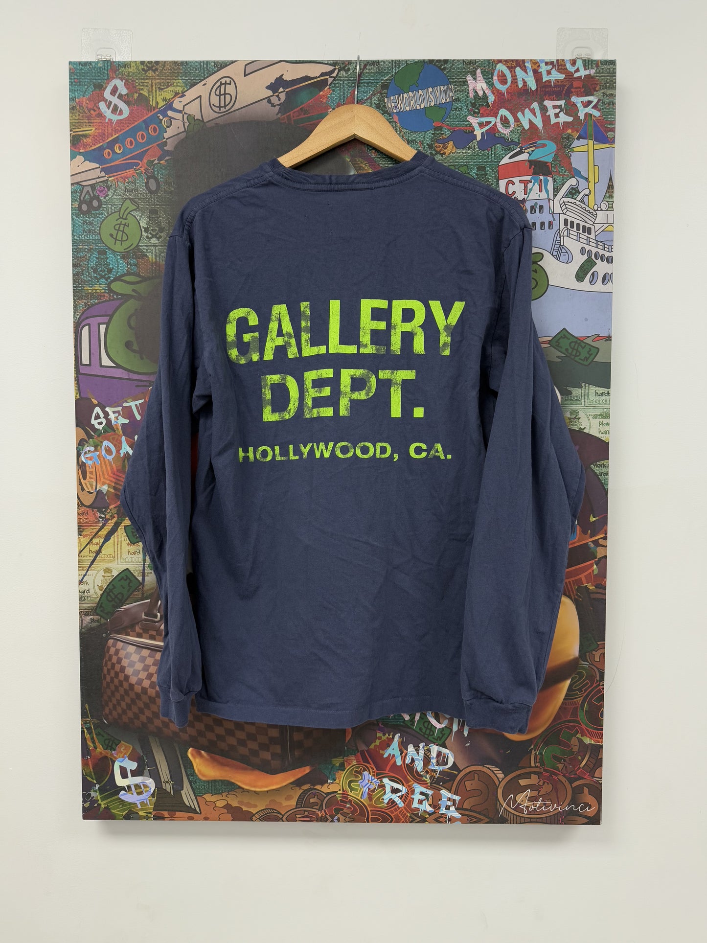 Gallery Dept LS Navy Lime Used Medium N/A