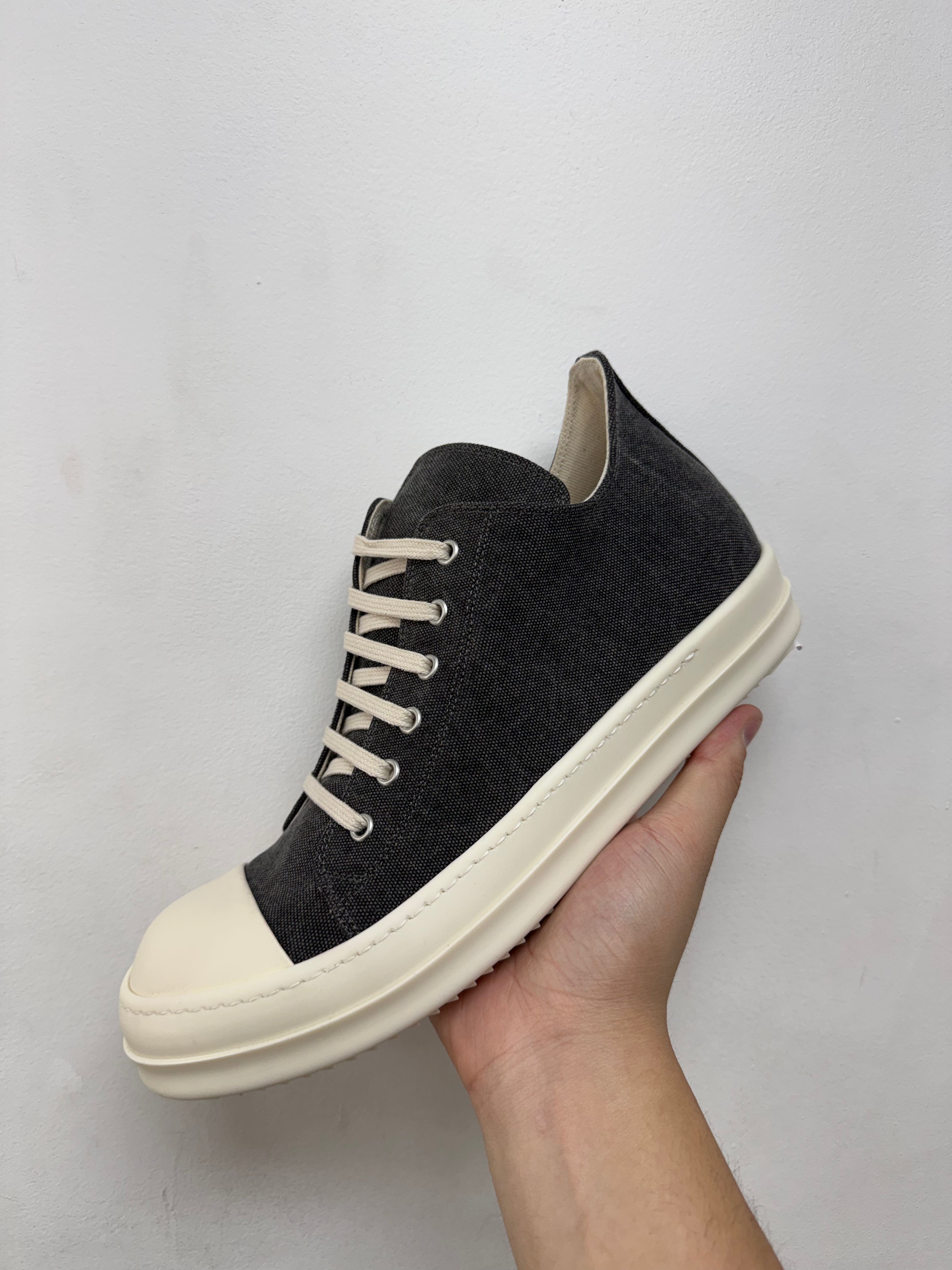 Rick Owens Gravel & Milk DRKSHDW Ramone Low Sneakers