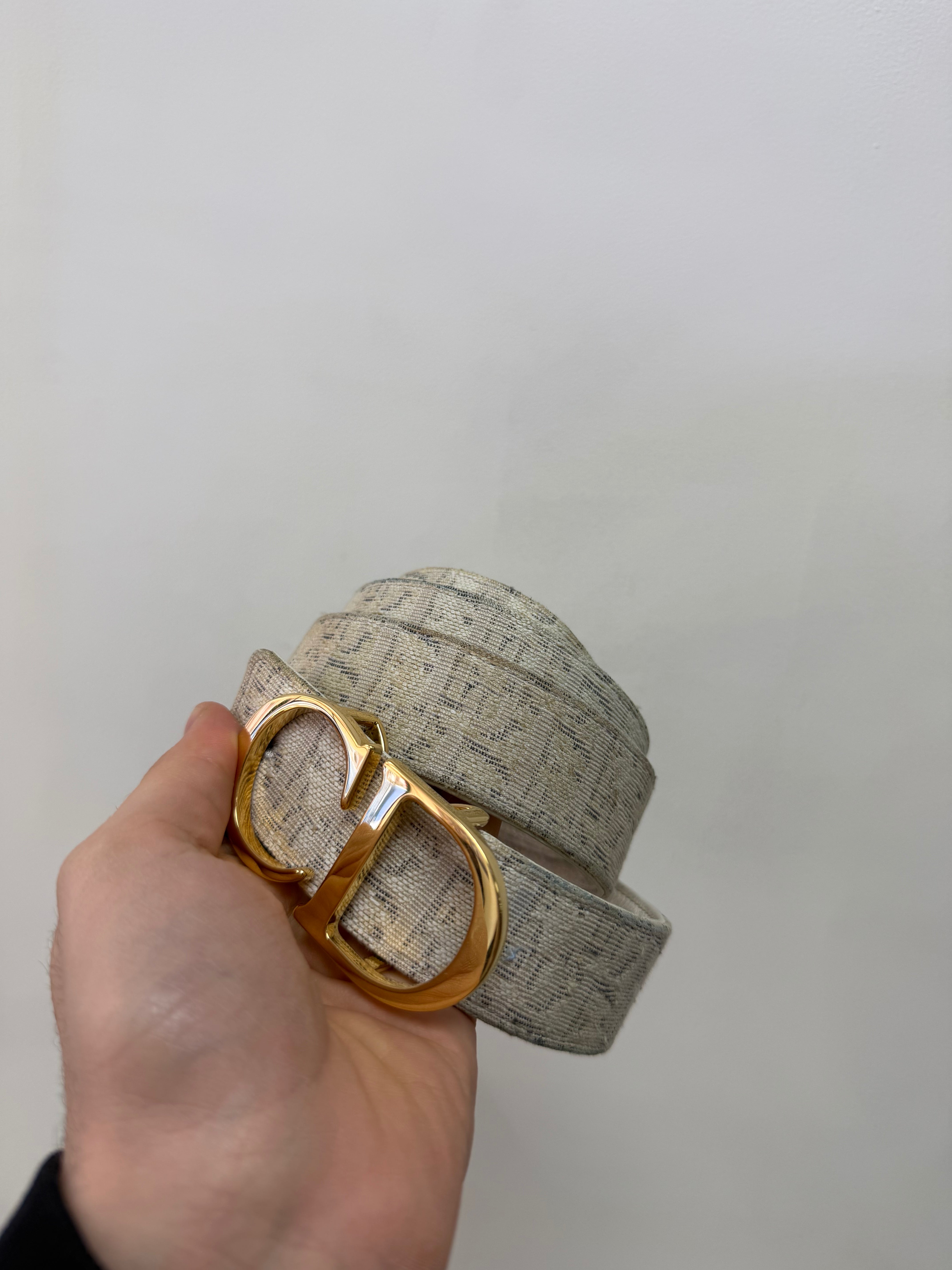 Dior White Oblique Belt