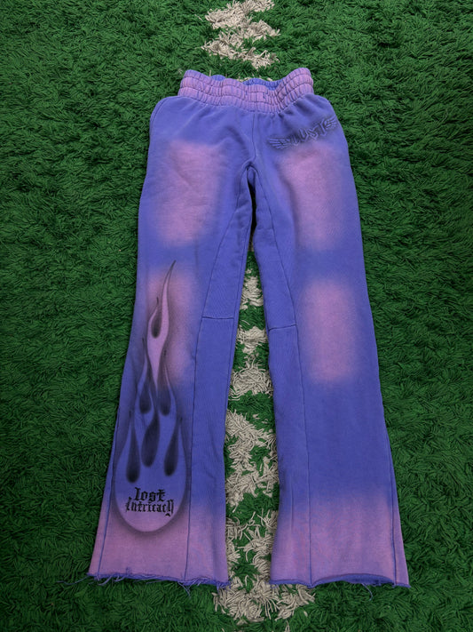 Lost intricacy Sweats Lavender Used Large N/A