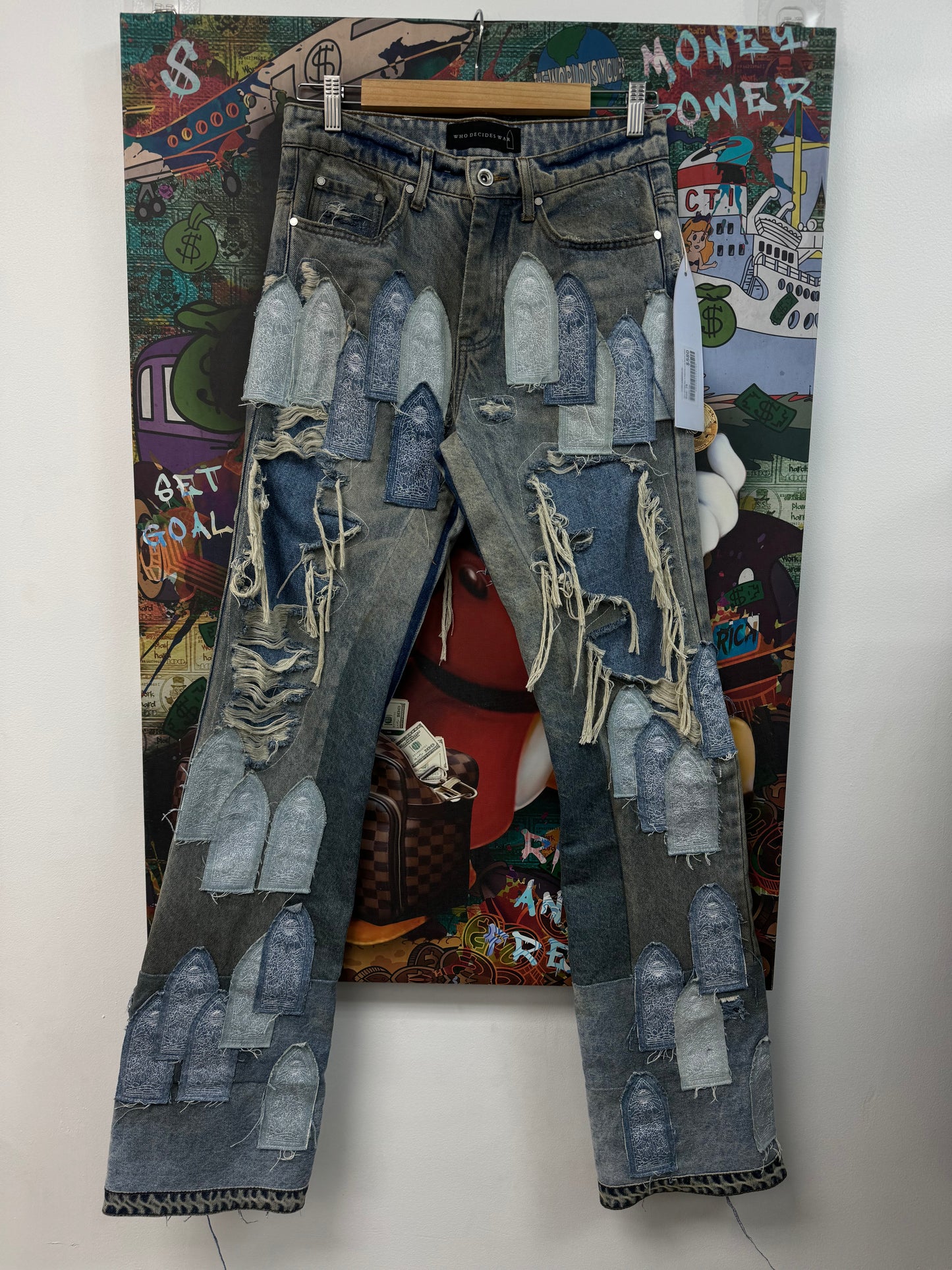 Who Decides War D Patched Arch Denim Jeans