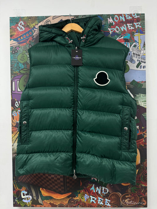 Moncler Hooded Puffer Vest Green Used 6 (XXL) N/A