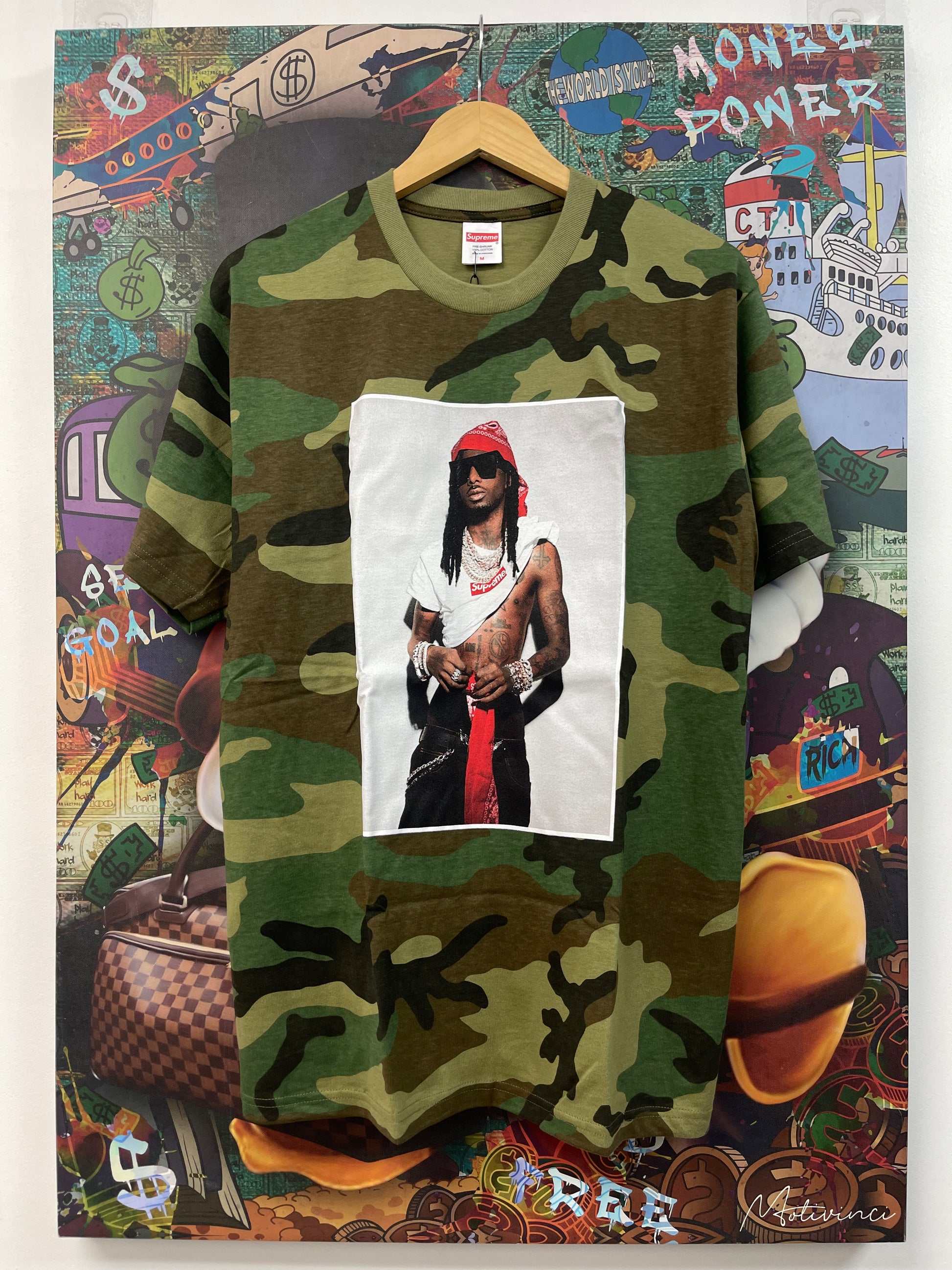 Supreme playboi carti camo柄 Supreme Playboi Carti Photo Tee Woodland Camo – único13