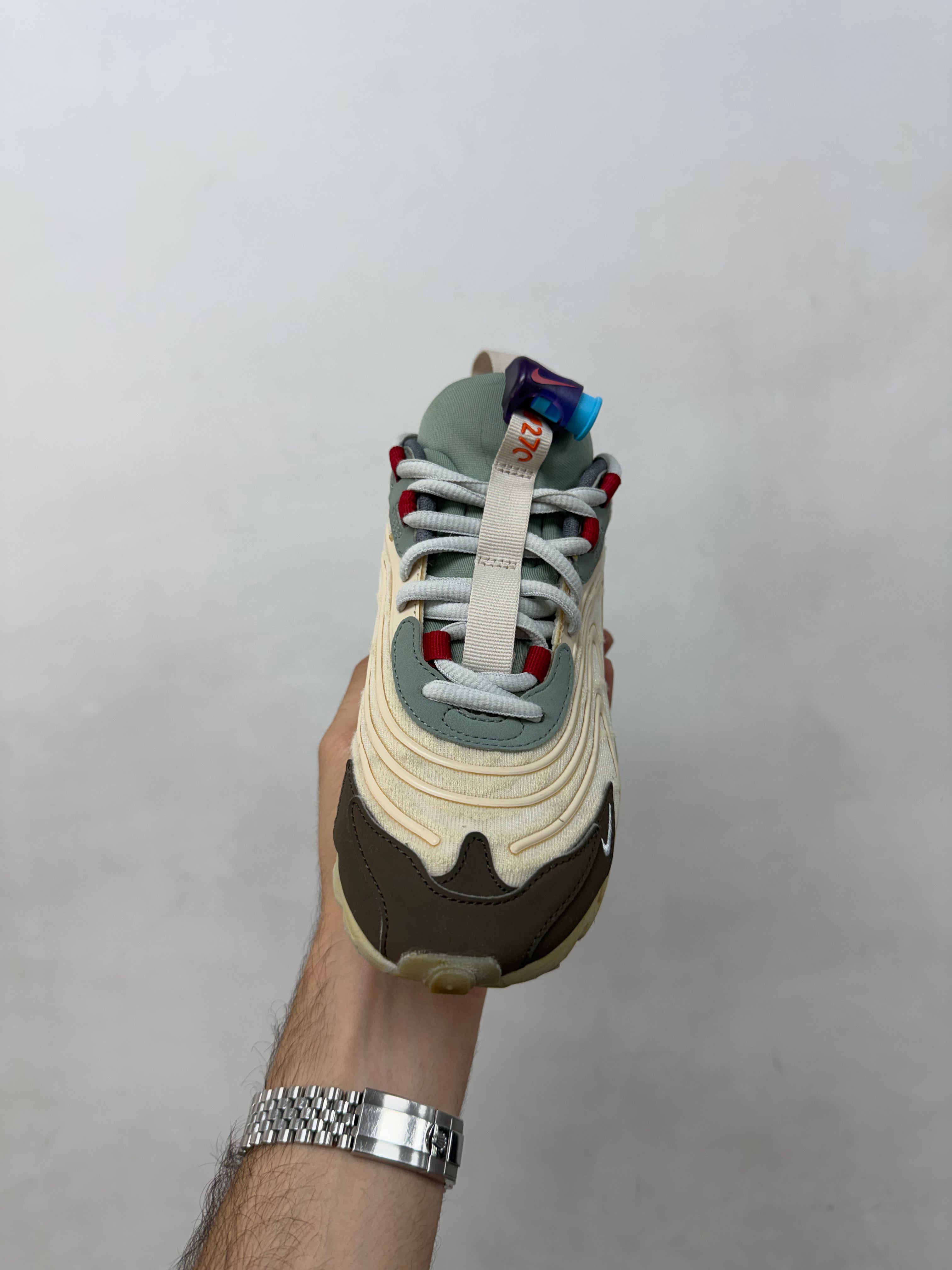 Nike Air Max 270 Cactus Trails Sneakers