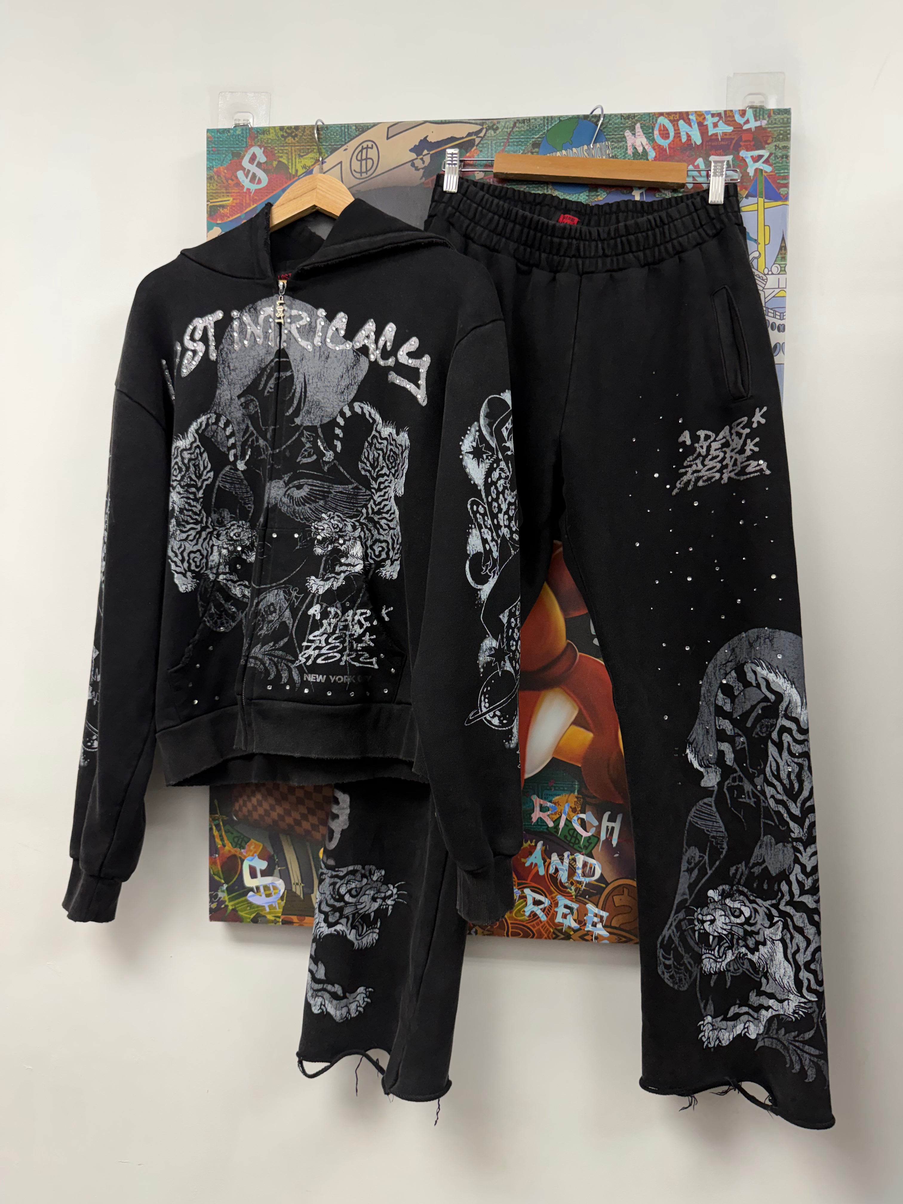Lost Intricacy Black Tiger Sweatsuit
