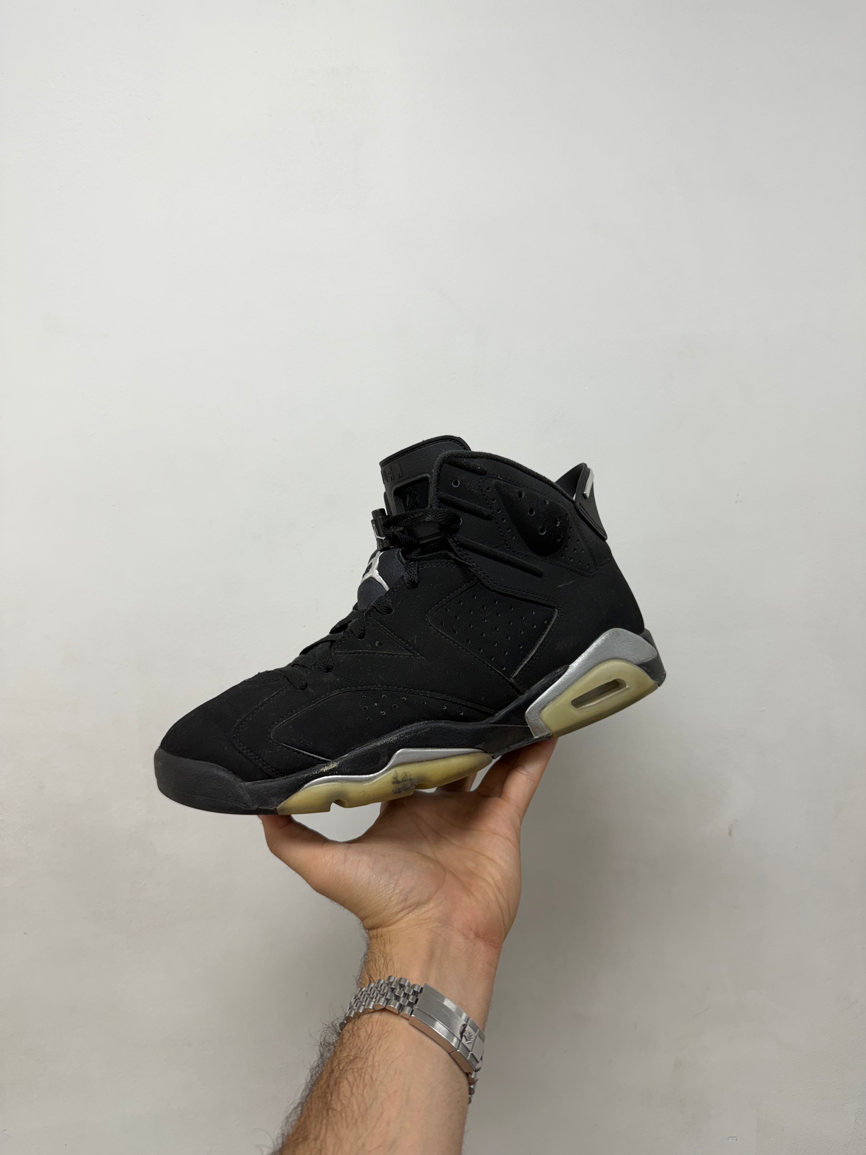Jordan 6 Chrome Sneakers