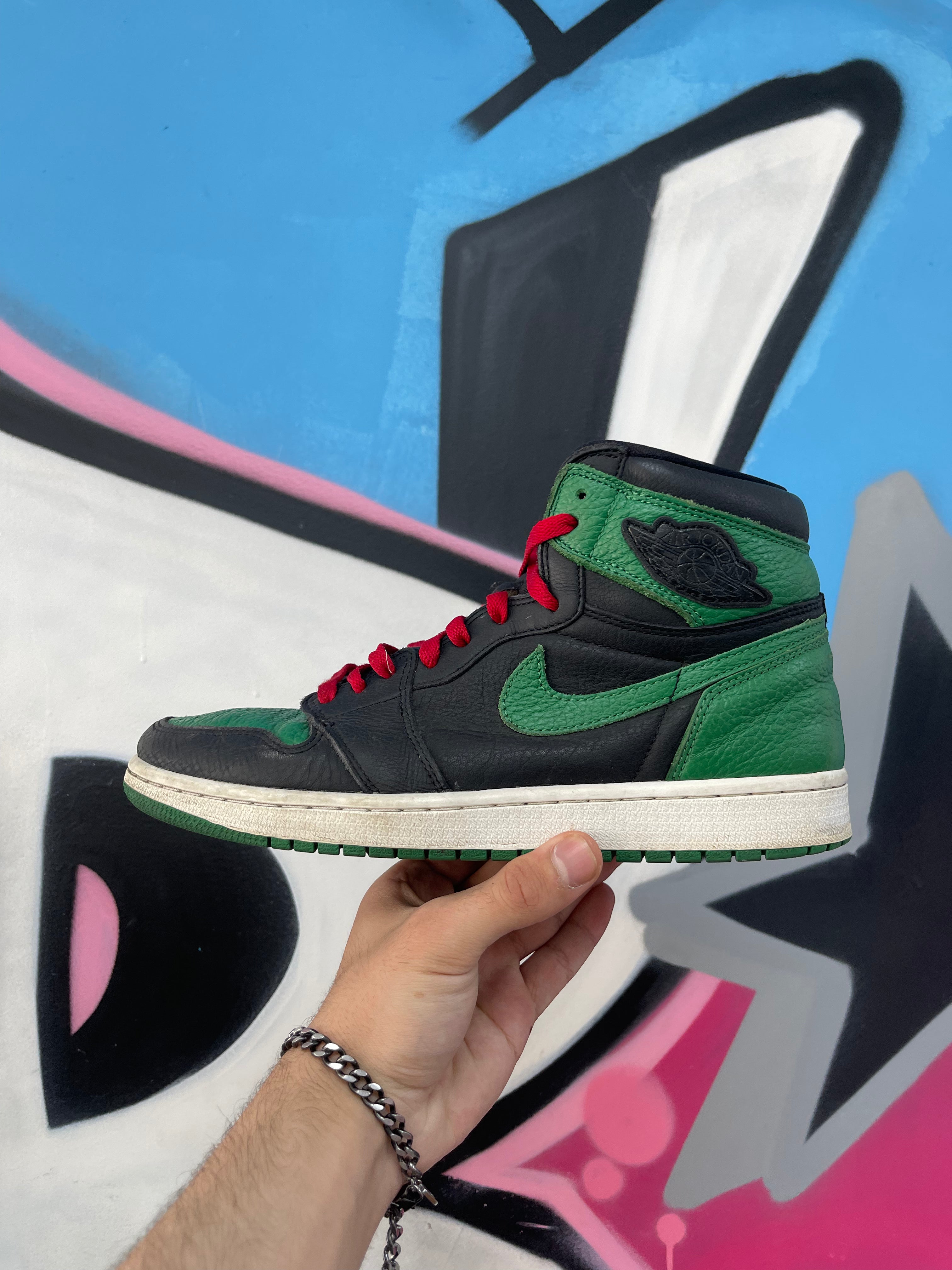 Jordan 1 Pine Green 2.0 Sneakers