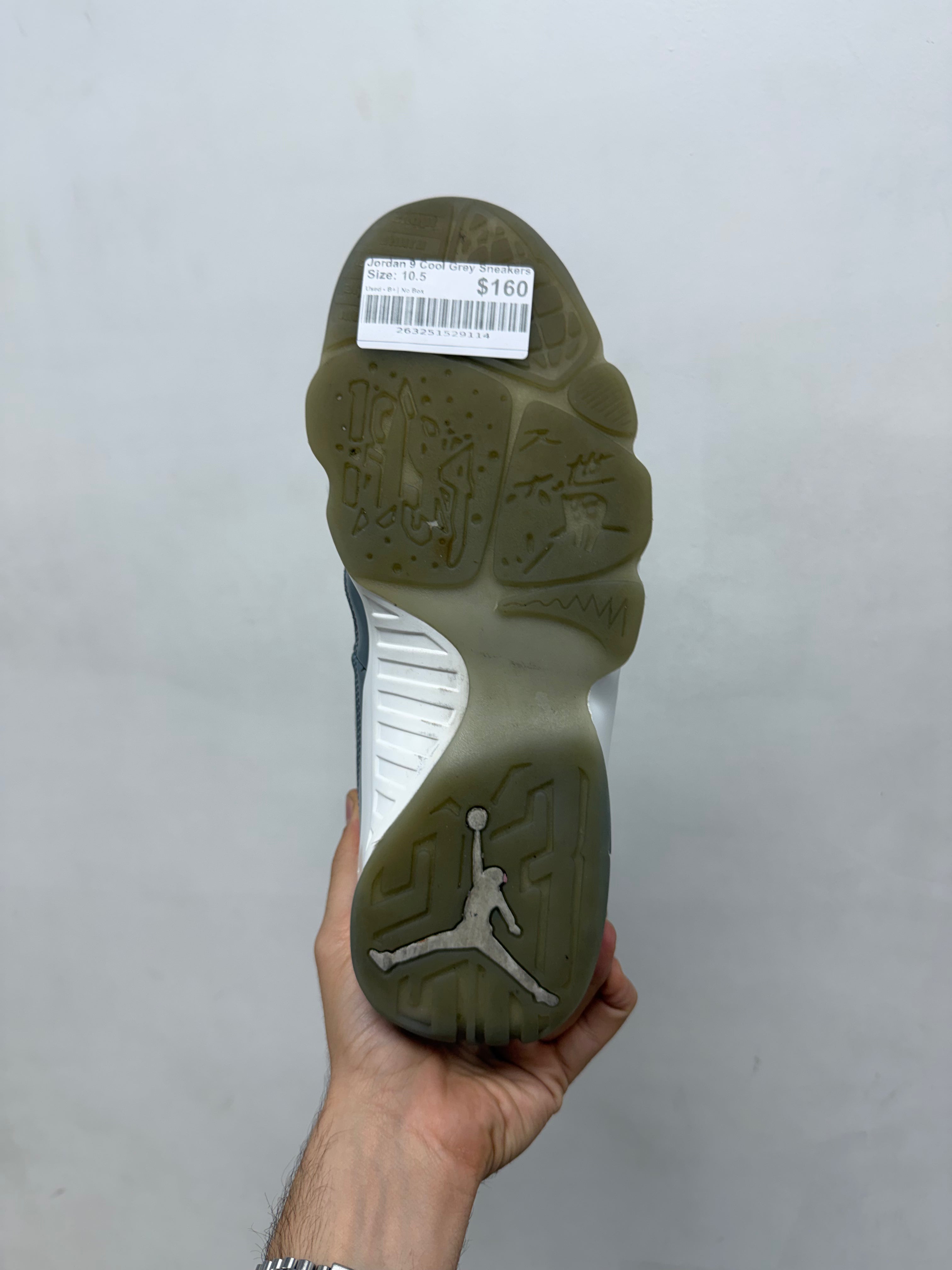 Jordan 9 Cool Grey Sneakers