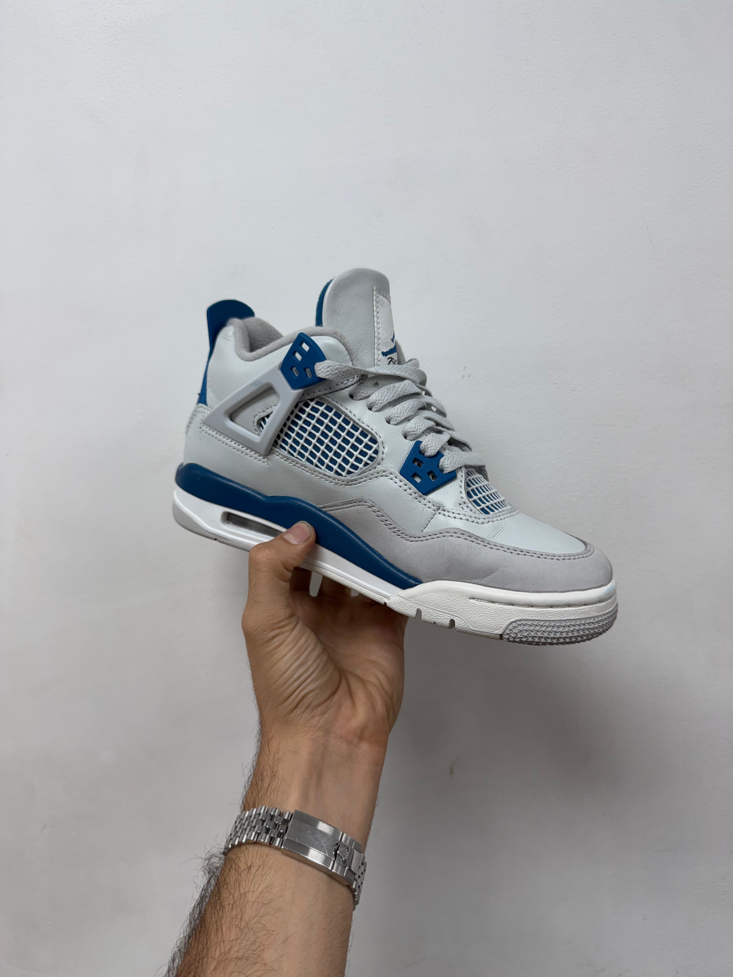 Jordan 4 Military Blue Sneakers