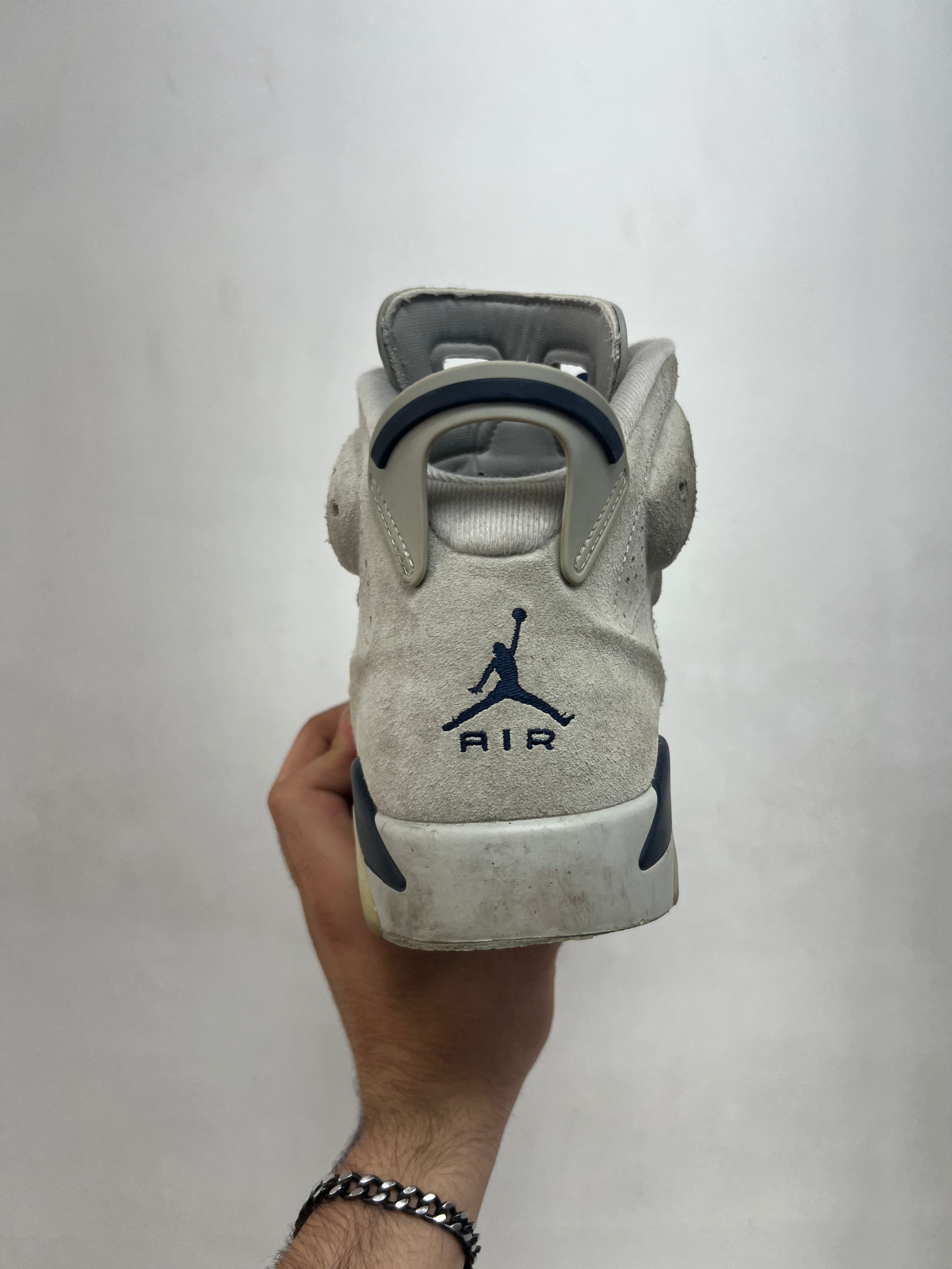 Jordan 6 Georgetown Sneakers
