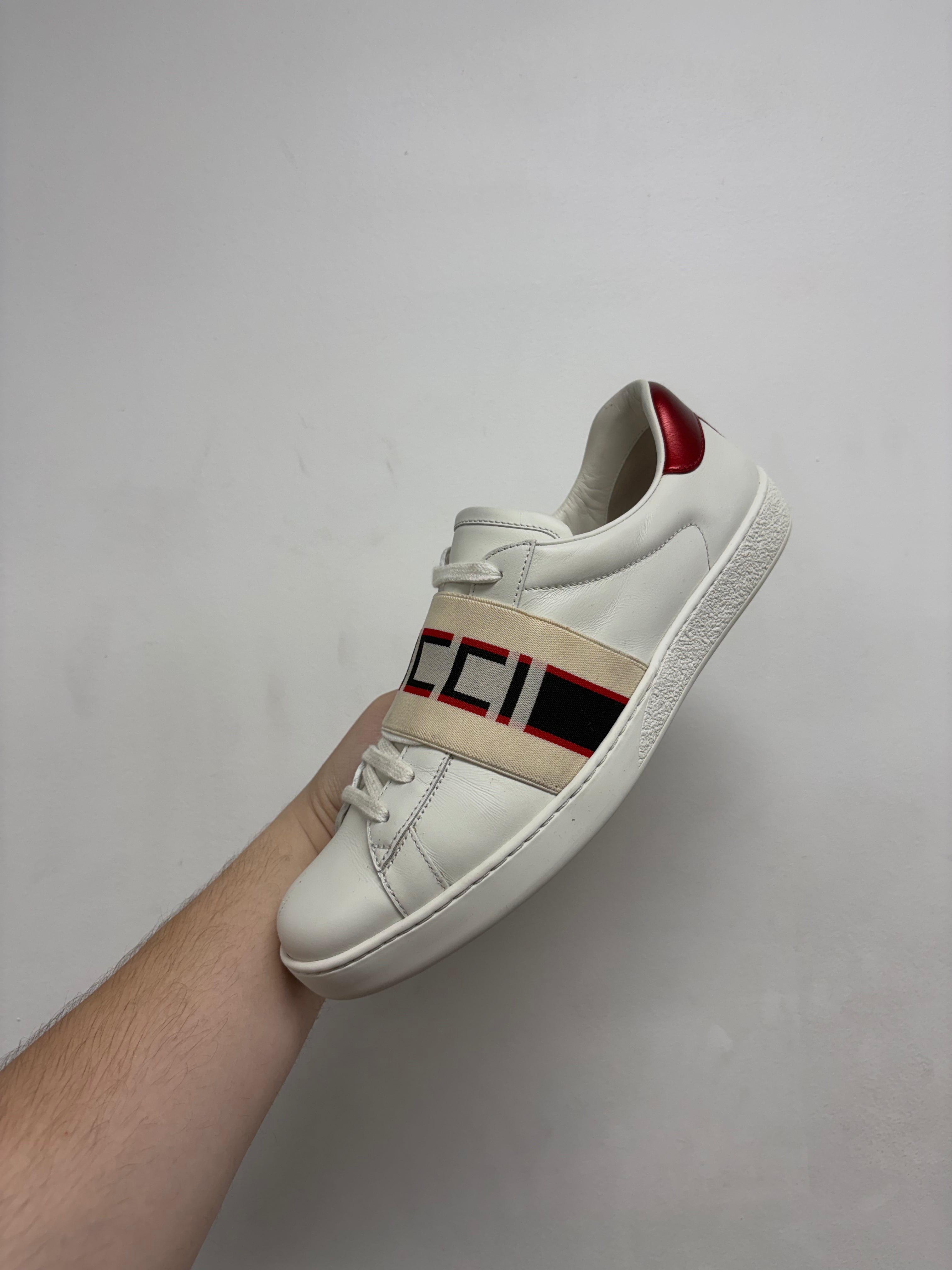 Gucci White Ace Logo (Toe Box Scuff) Sneakers