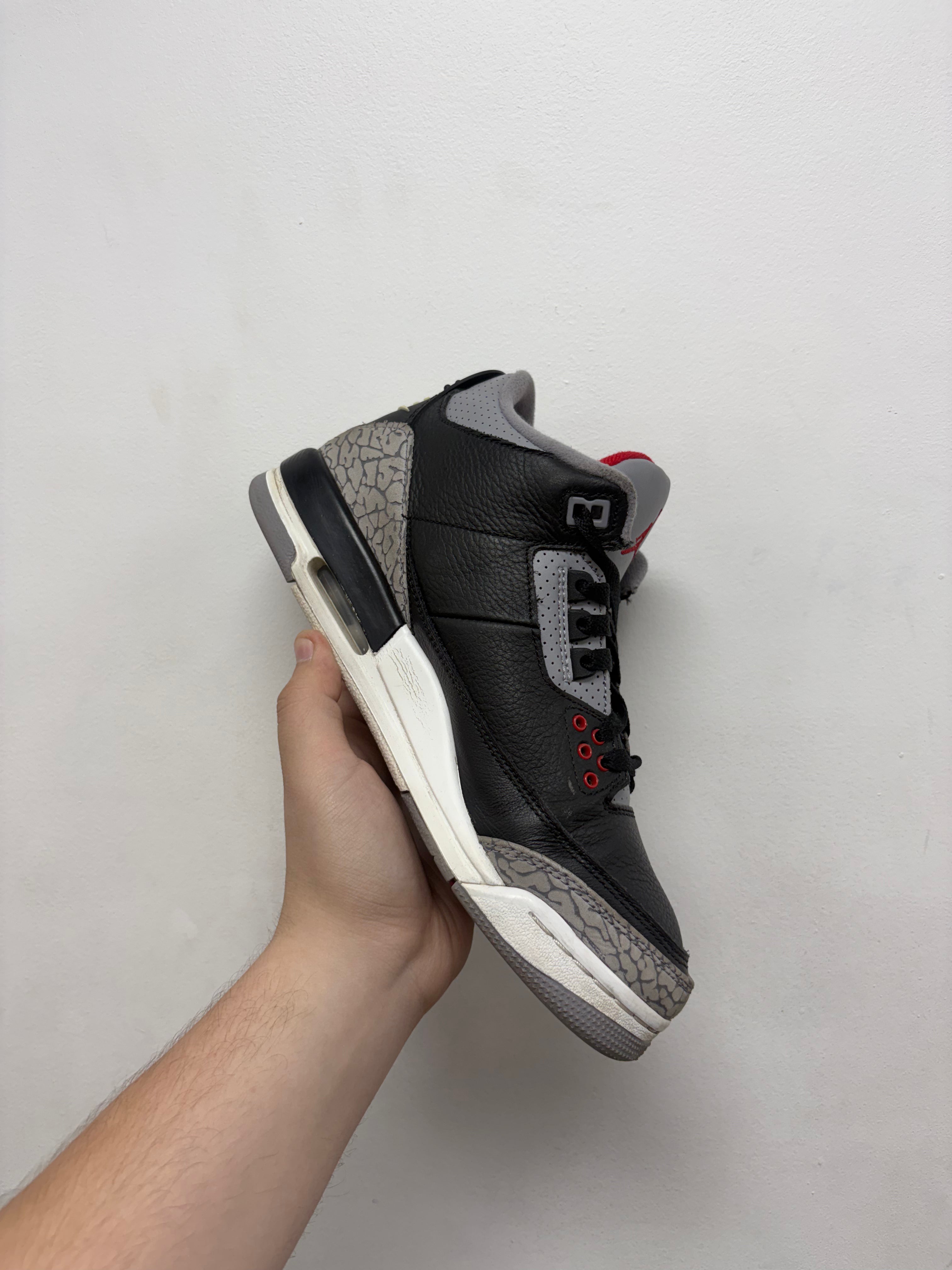 Jordan 3 Black Cement Sneakers