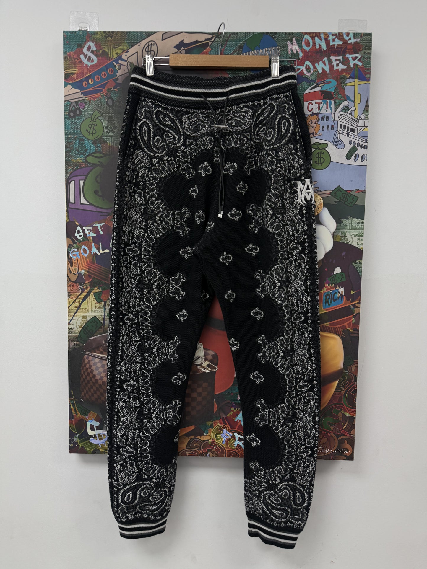 Amiri MA Logo Paisley Sweats Black Used Medium N/A