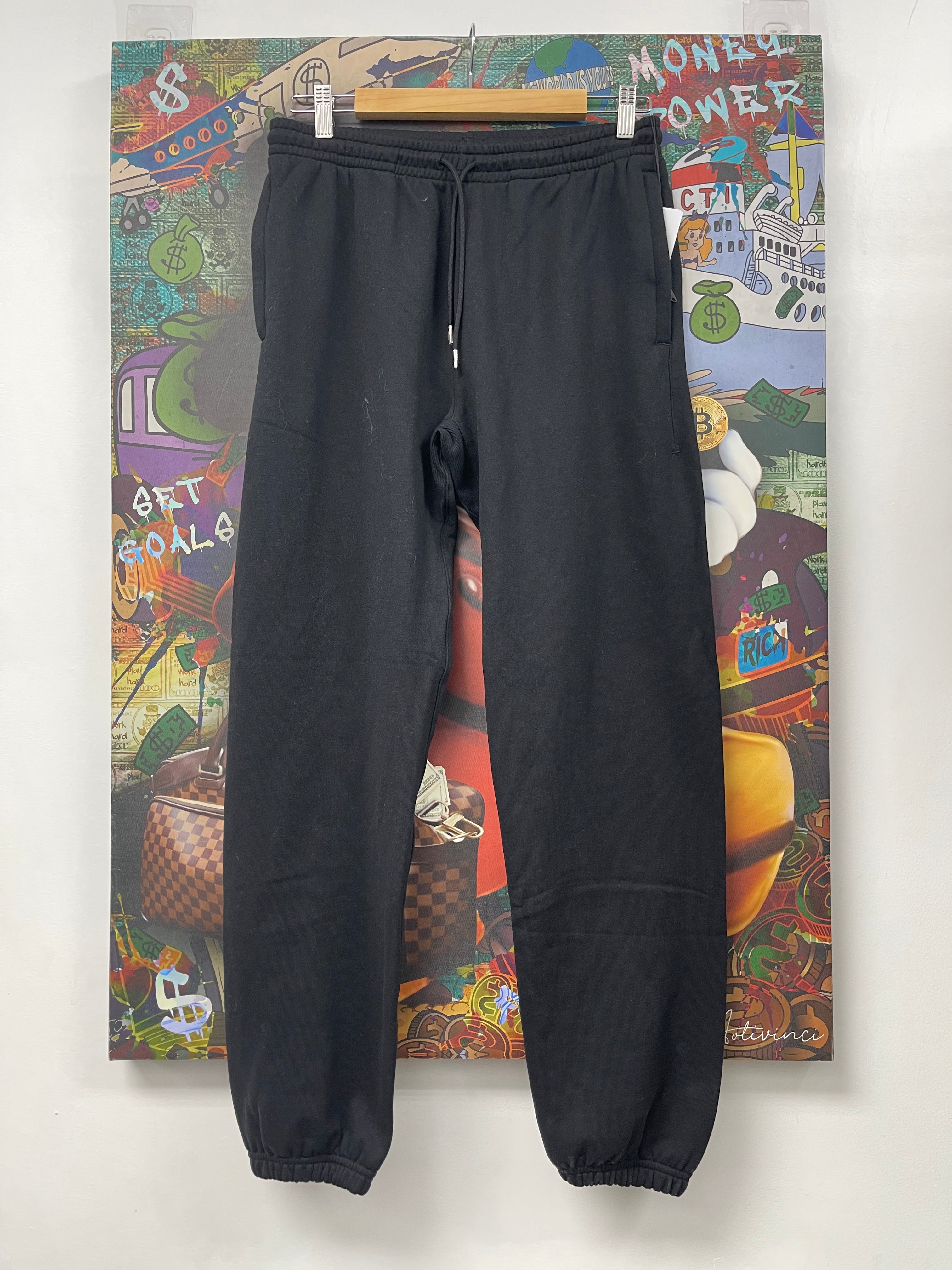 ALO Black Chill Sweats