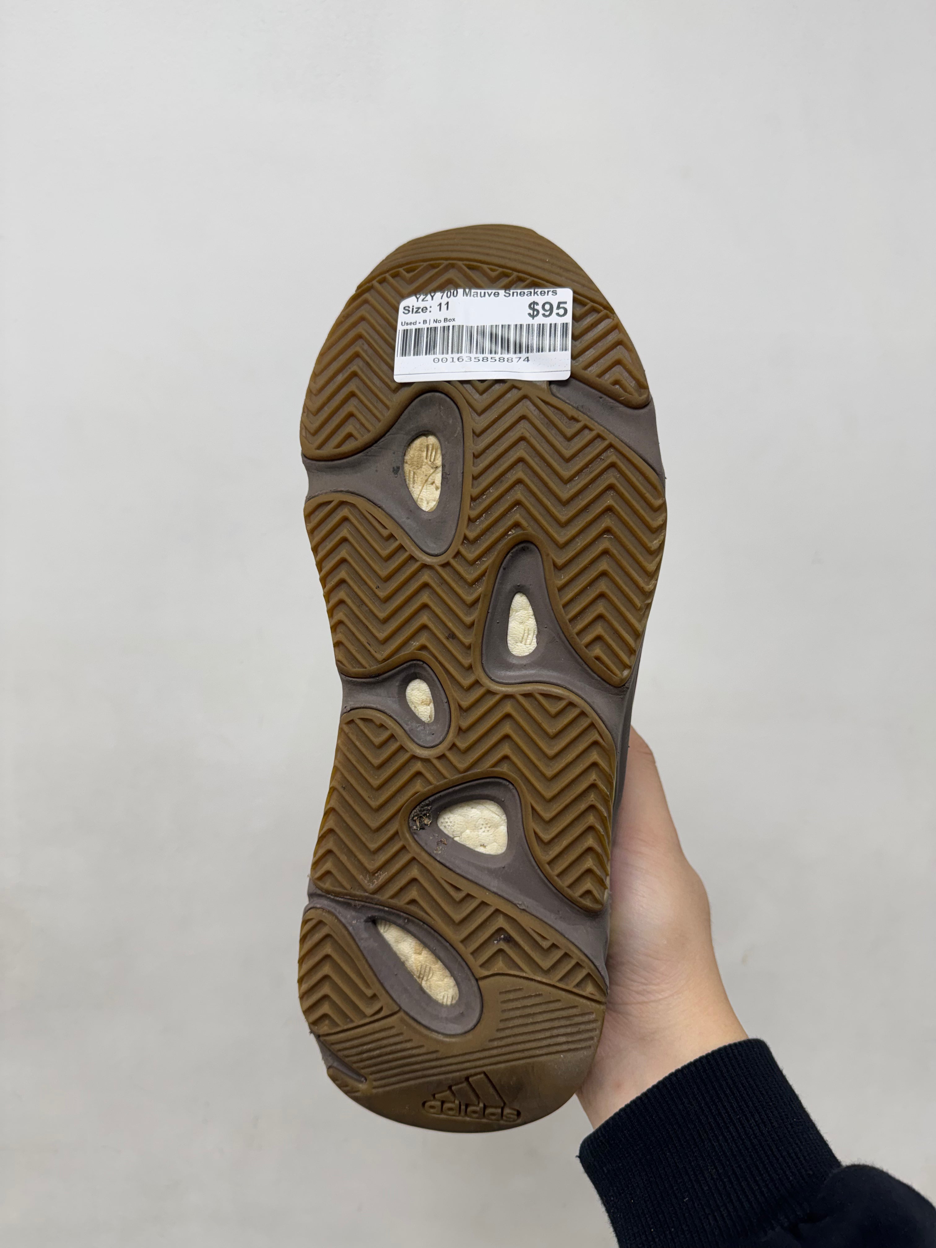 YZY 700 Mauve Sneakers