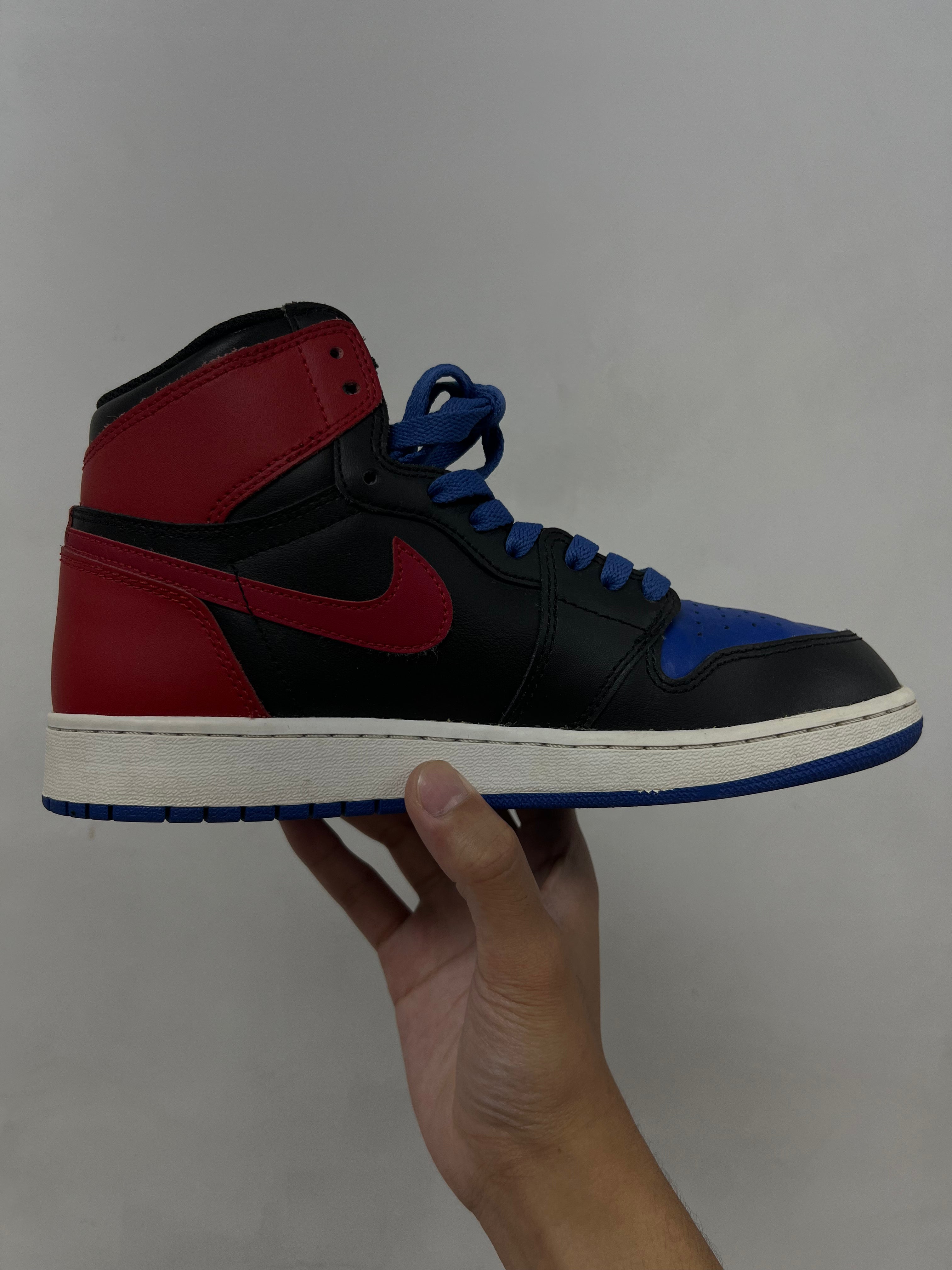 Nike Jordan 1 Top 3 Sneakers