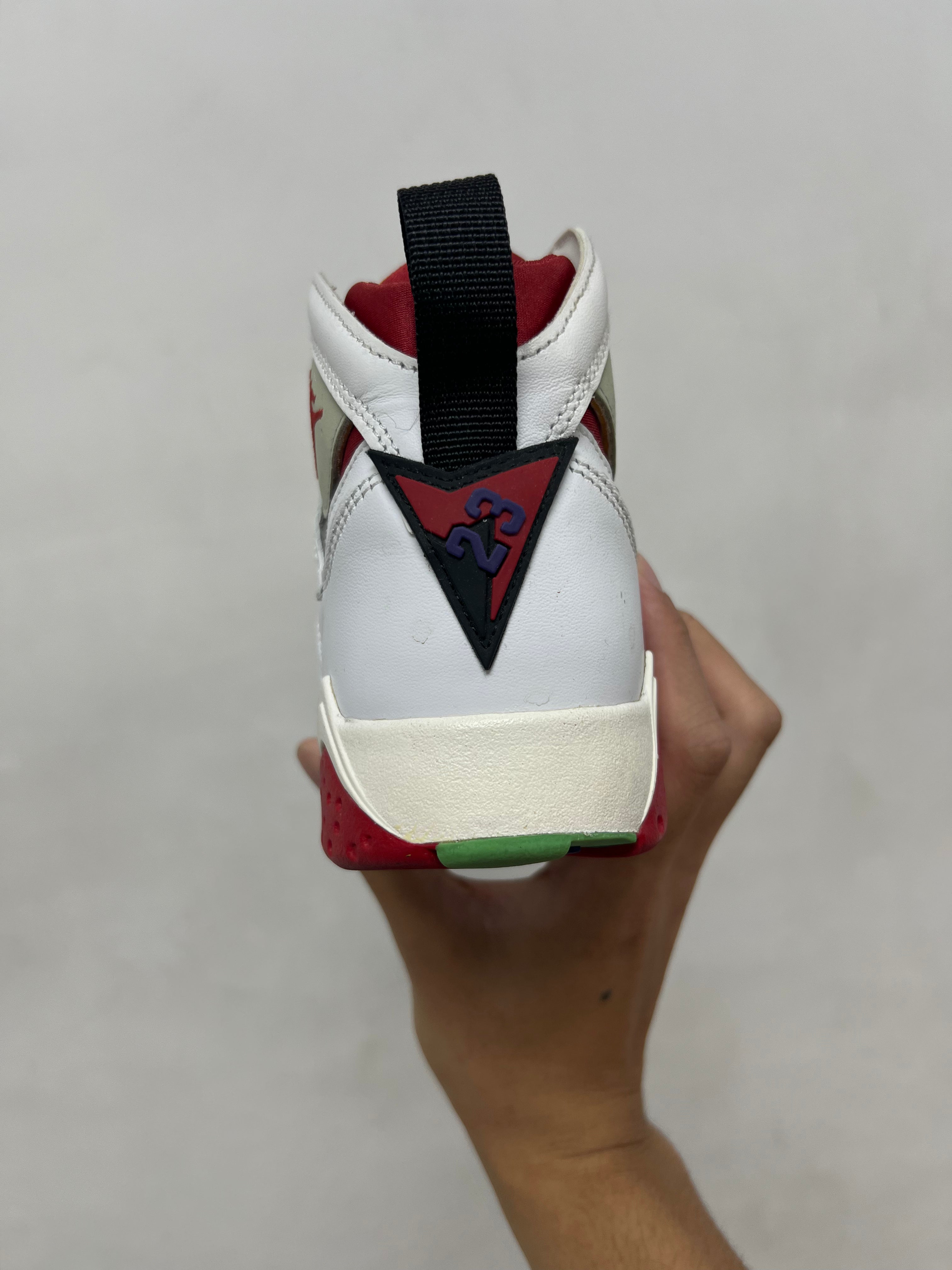 Nike Jordan 7 Hare Sneakers