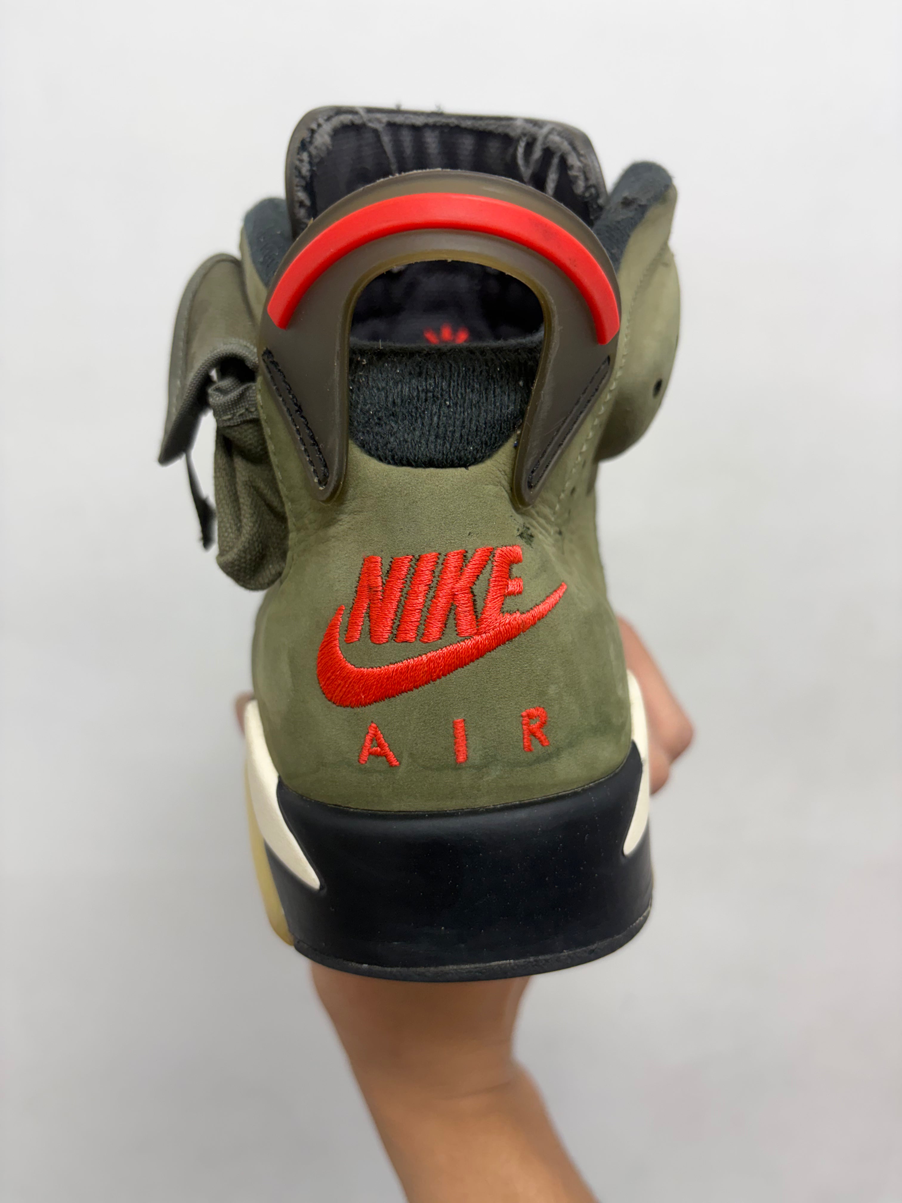 Jordan 6 Travis Scott Olive Sneakers