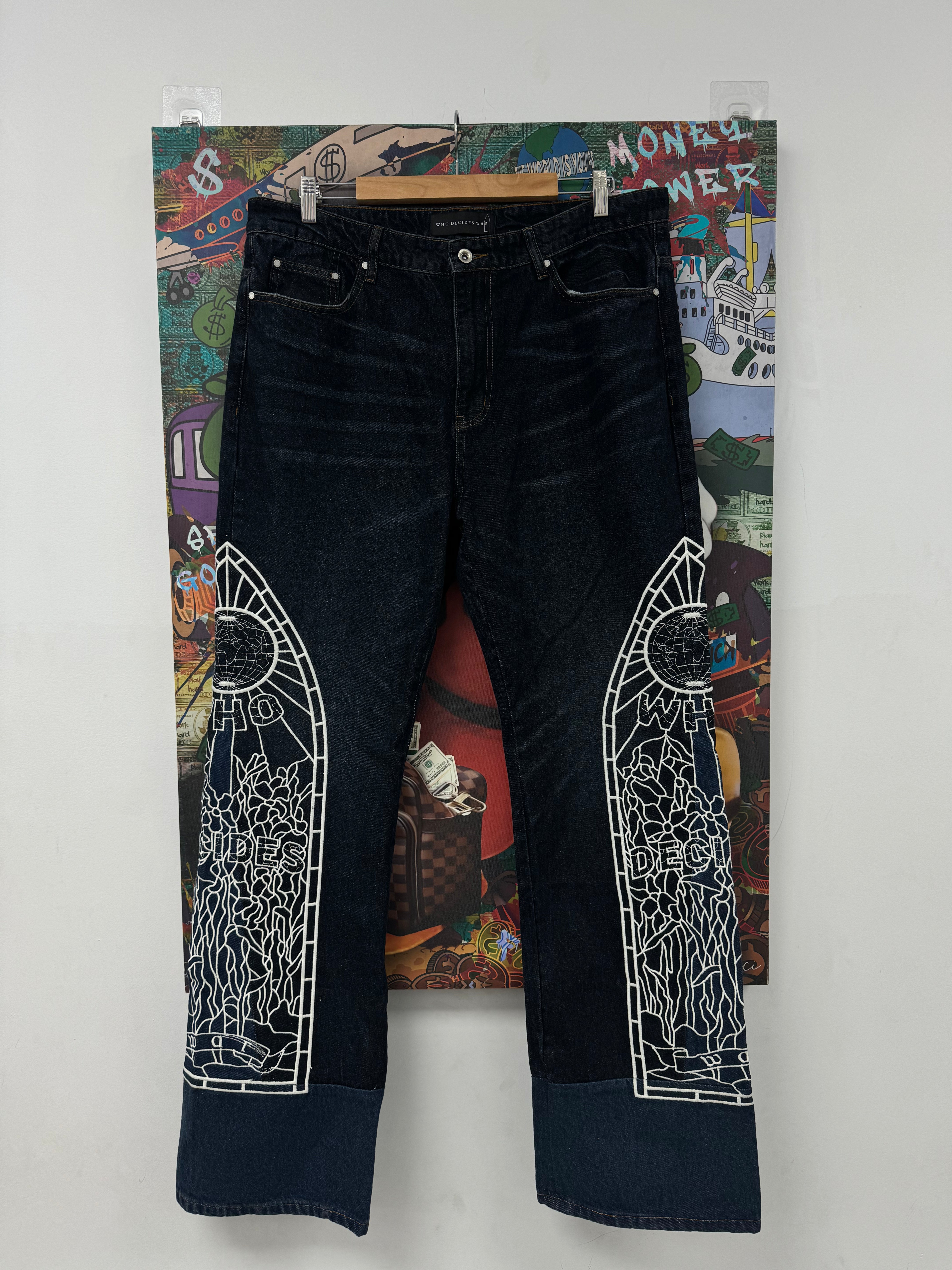 WDW Embroidered Side Logo Denim Dark Wash Used 36 N/A