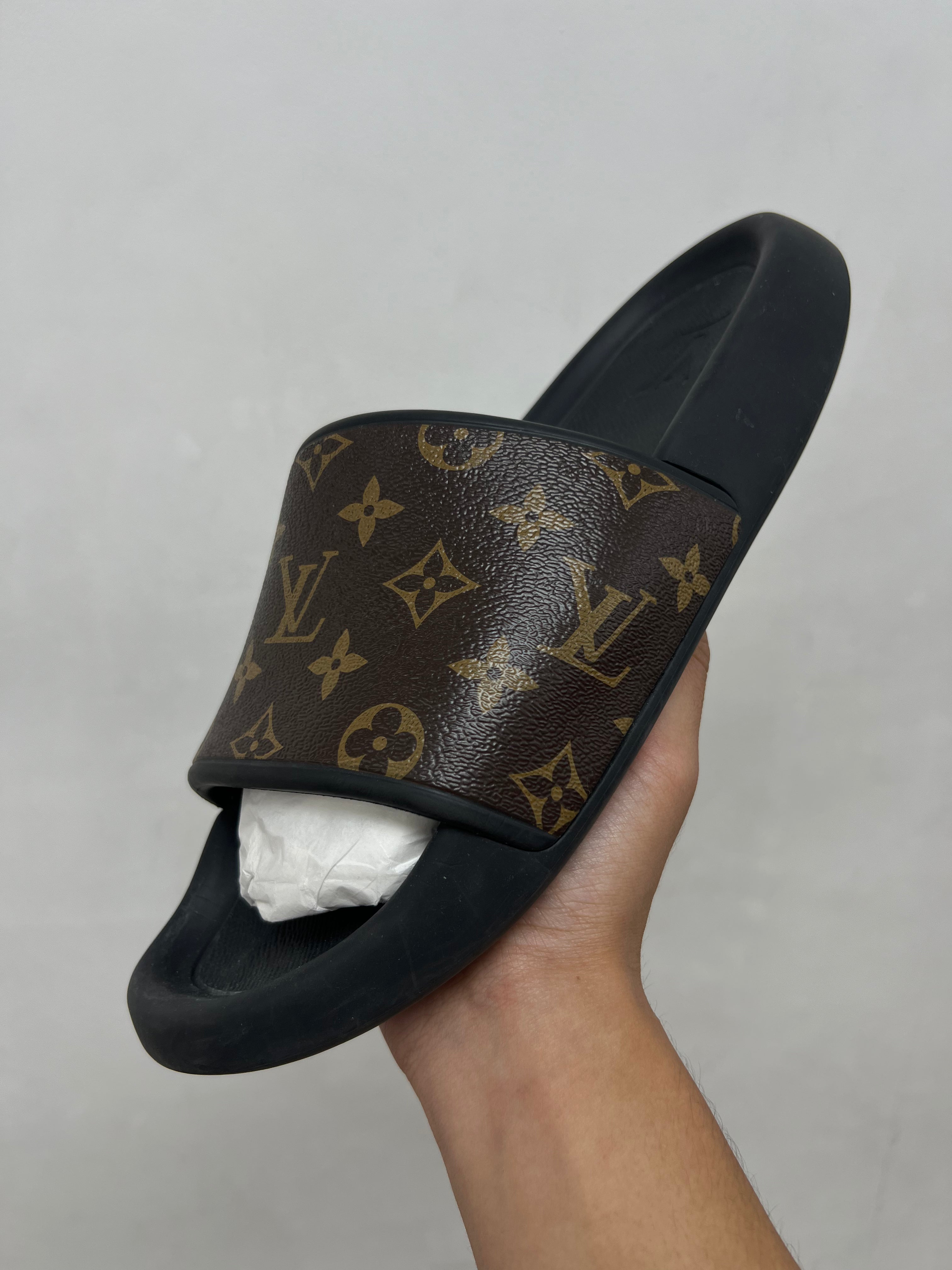 Louis Vuitton Monogram Men Waterfront Mule Brown Slides