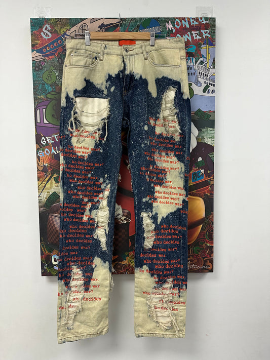 WDW Scripture Jeans Bleach Orange Used 34