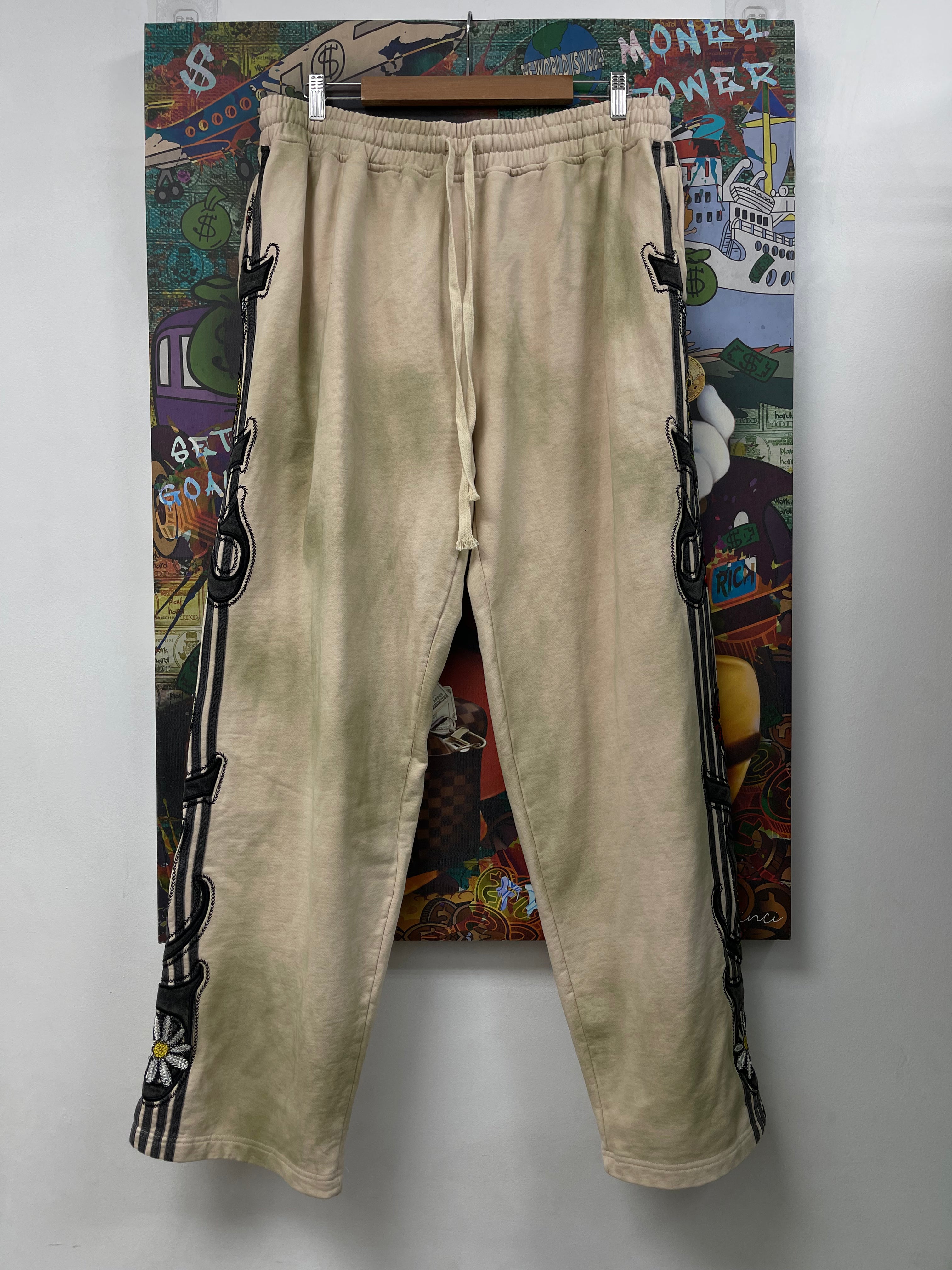 Vale Bone Garden Sweats