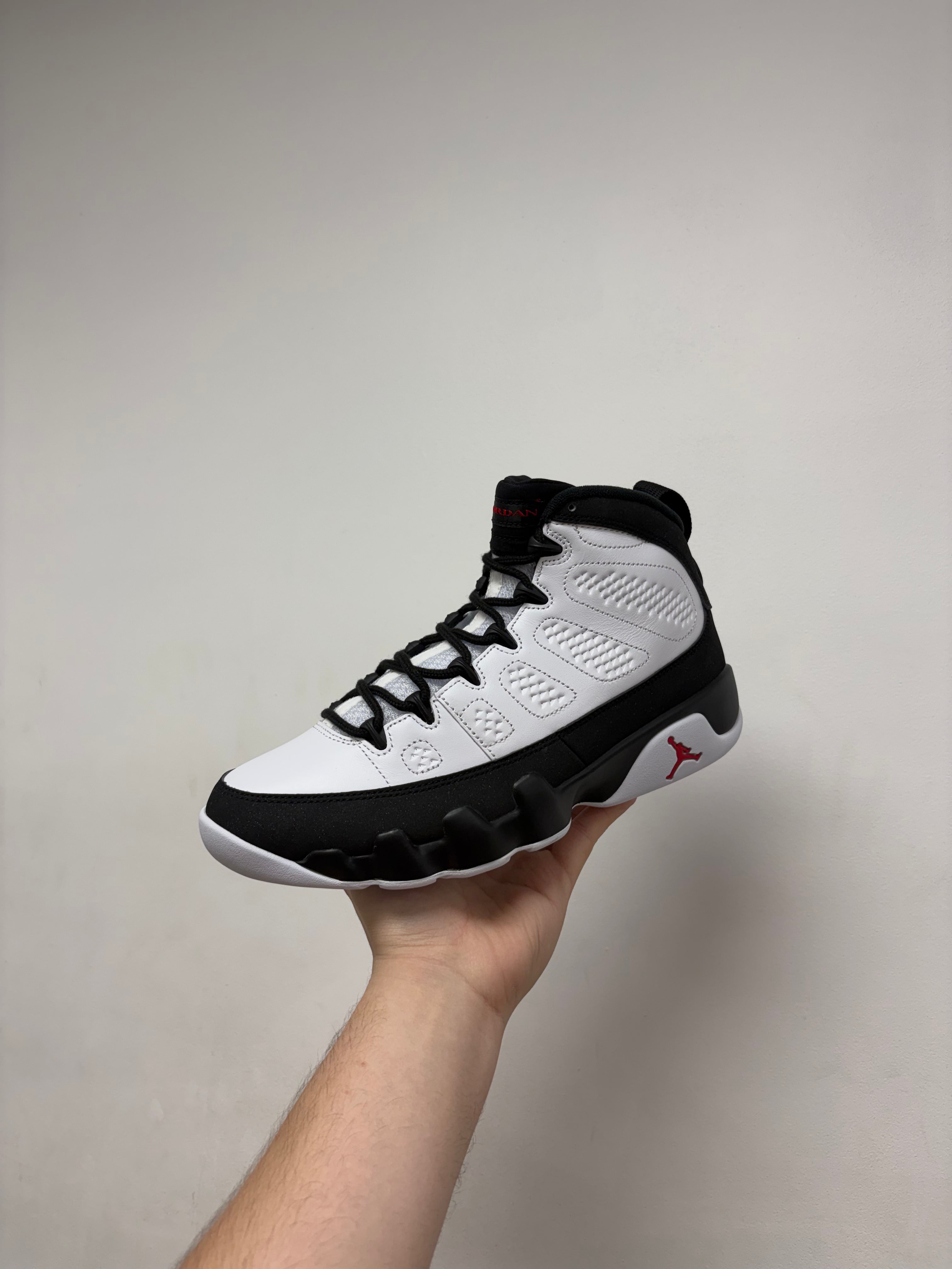 Jordan 9 OG Space Jam Sneakers