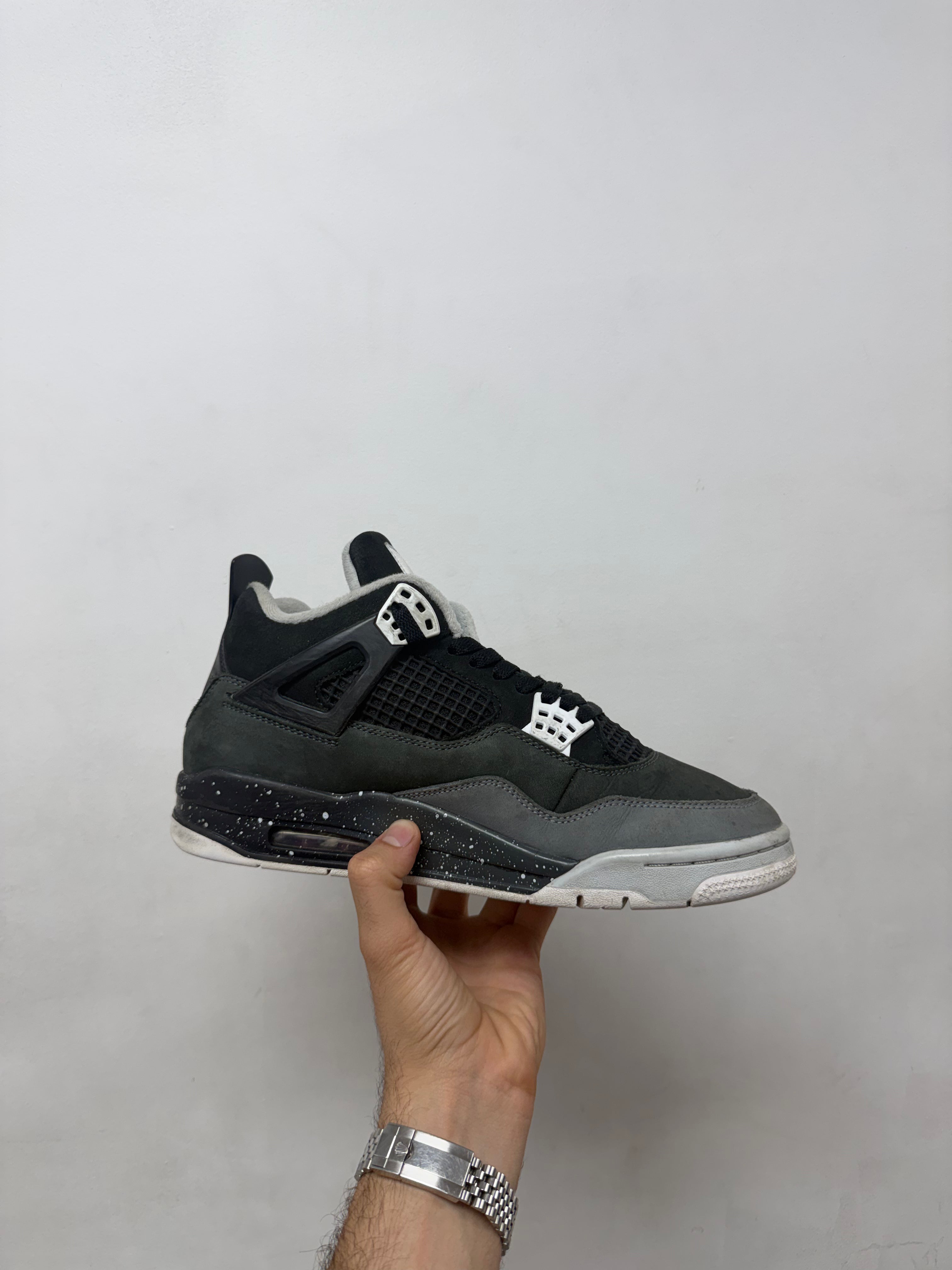 Jordan 4 Fear Sneakers