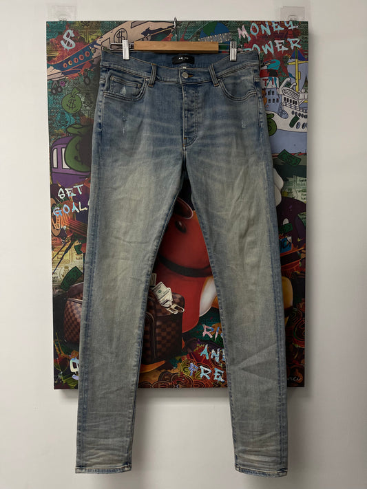 Amiri Plain Thrasher Light Wash Used 34