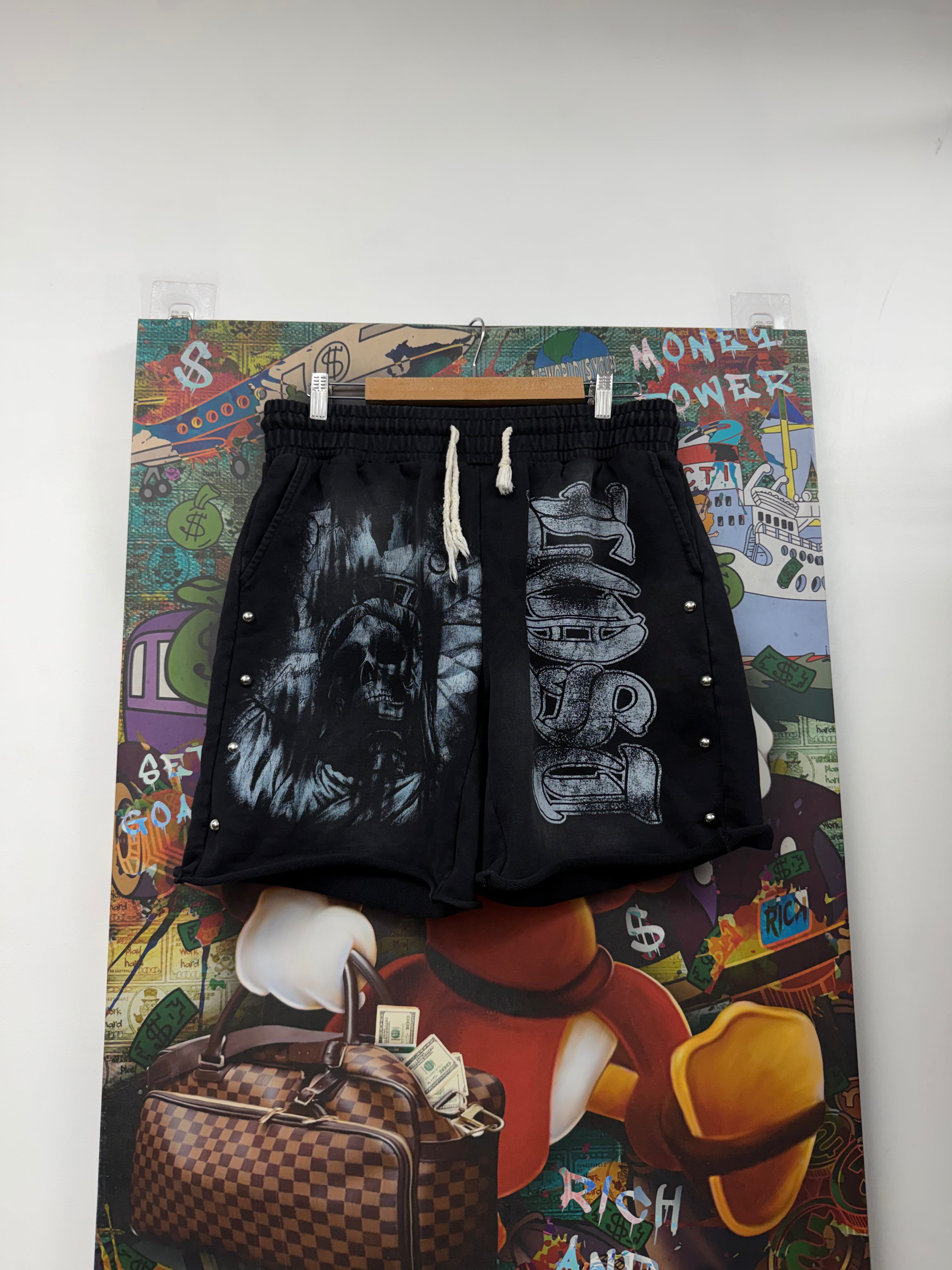 Lost Intricacy Liberty Scale Shorts