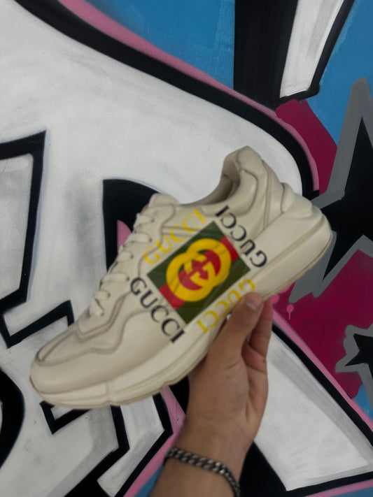 Gucci Rython Cream Classic Logo Sneakers  Used With Box